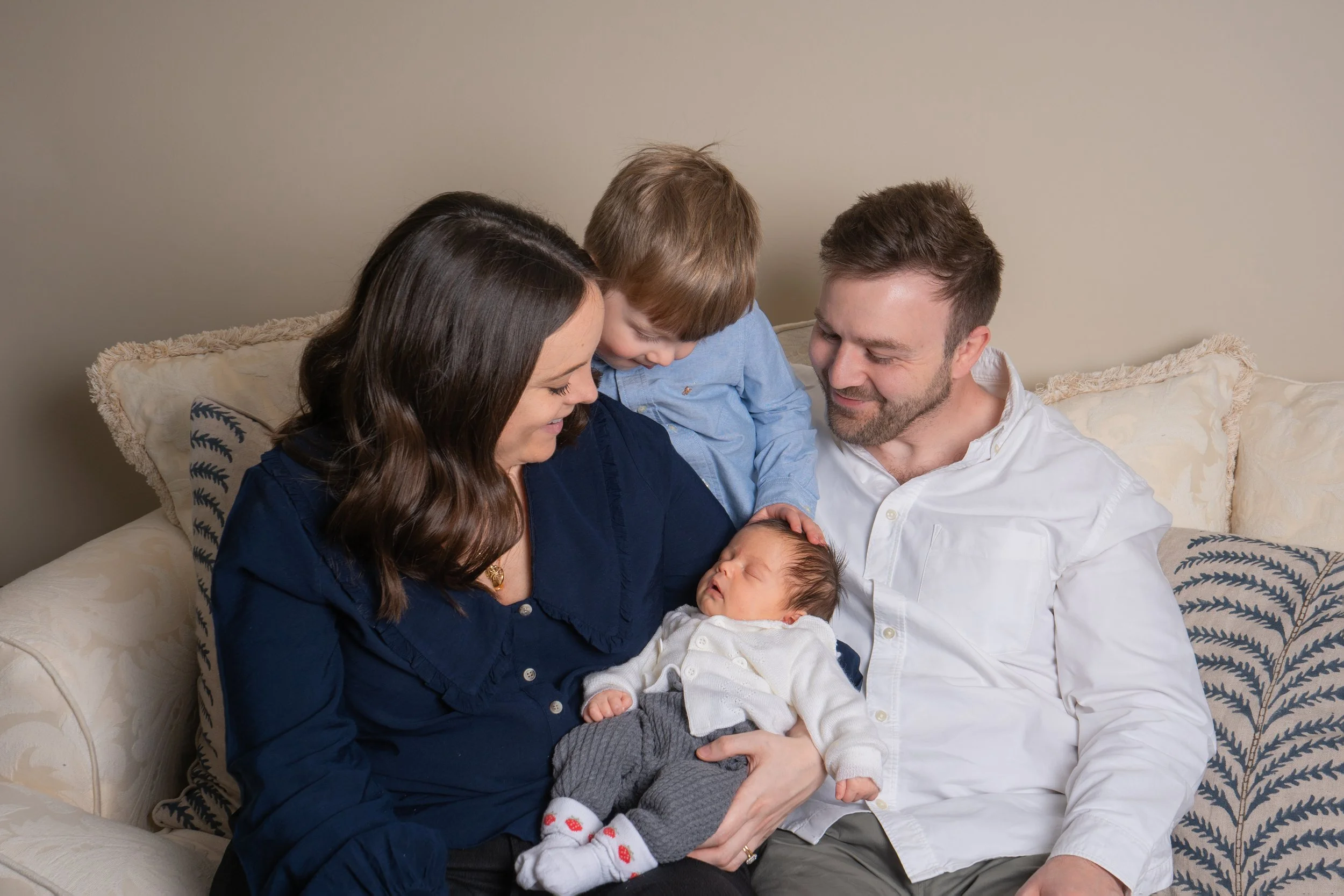 When Should You Book Your Newborn Photography Session in Maidenhead?