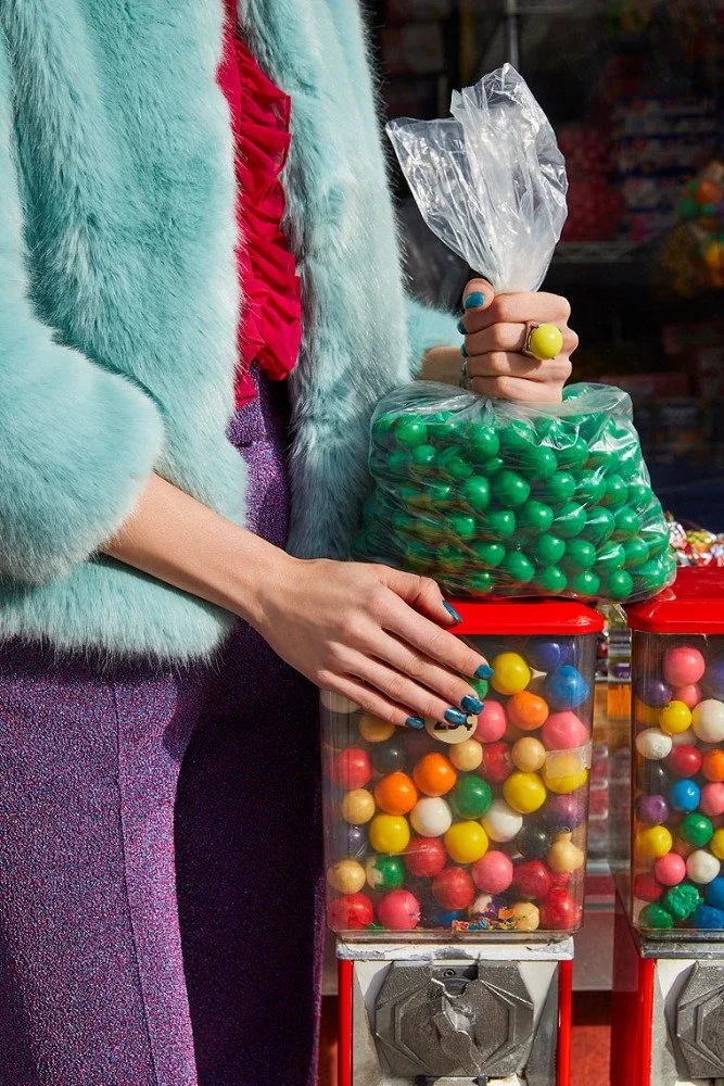 dxthm1000.RH_Lifestyle_2019_urban_EconomyCandy_S04_01239.jpg
