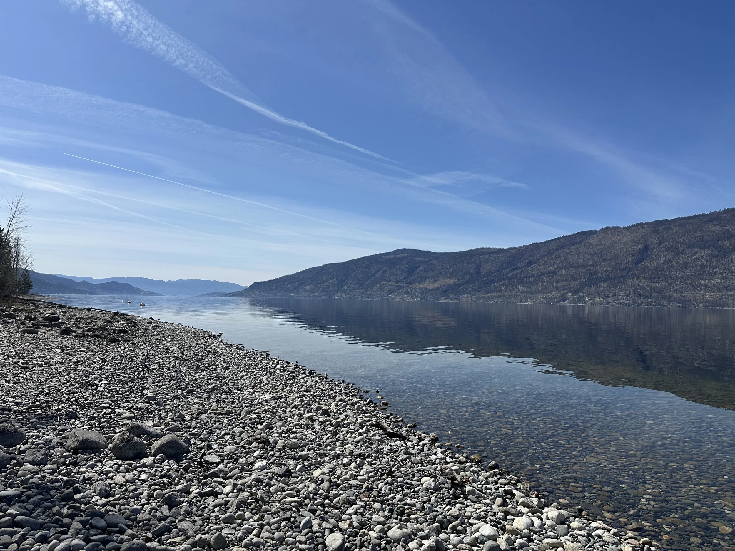 walk along the rock beach in Lake Country