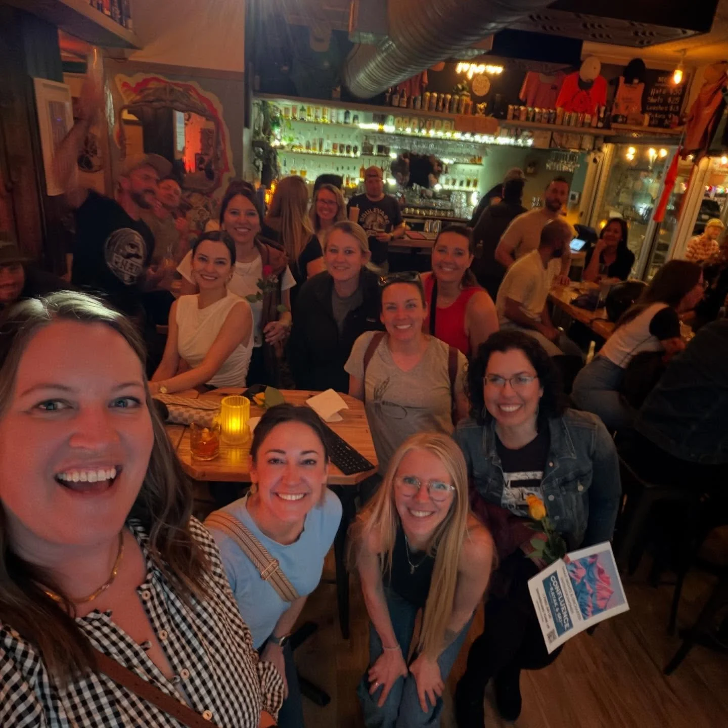 Wednesday night&rsquo;s GNAR NIGHTS was one for the books 🔥 Thank you @uncharted_outdoorswomen for partnering with us. Your community is incredible and it was such a gift to share this night together✨

We kicked things off with the @theapproachfilm 