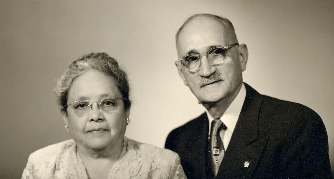 Carolina and José Rómulo Manguía, 1954, Courtesy of George Cisneros