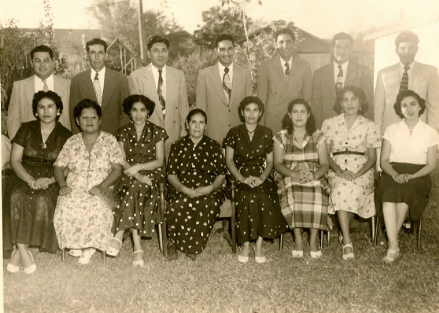 Sebastiana with her children and their spouses, Courtesy of María Antonietta Berriozábal 