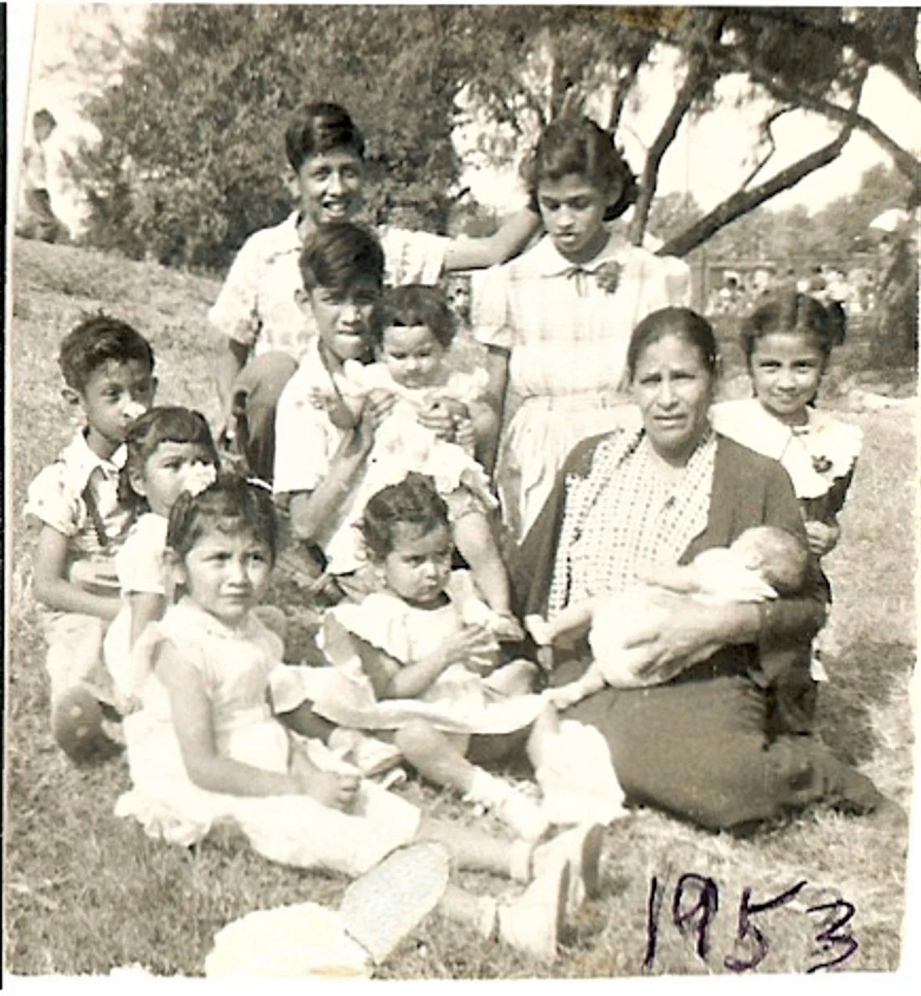 Sebastiana and family, Courtesy of María Antonietta Berriozábal 