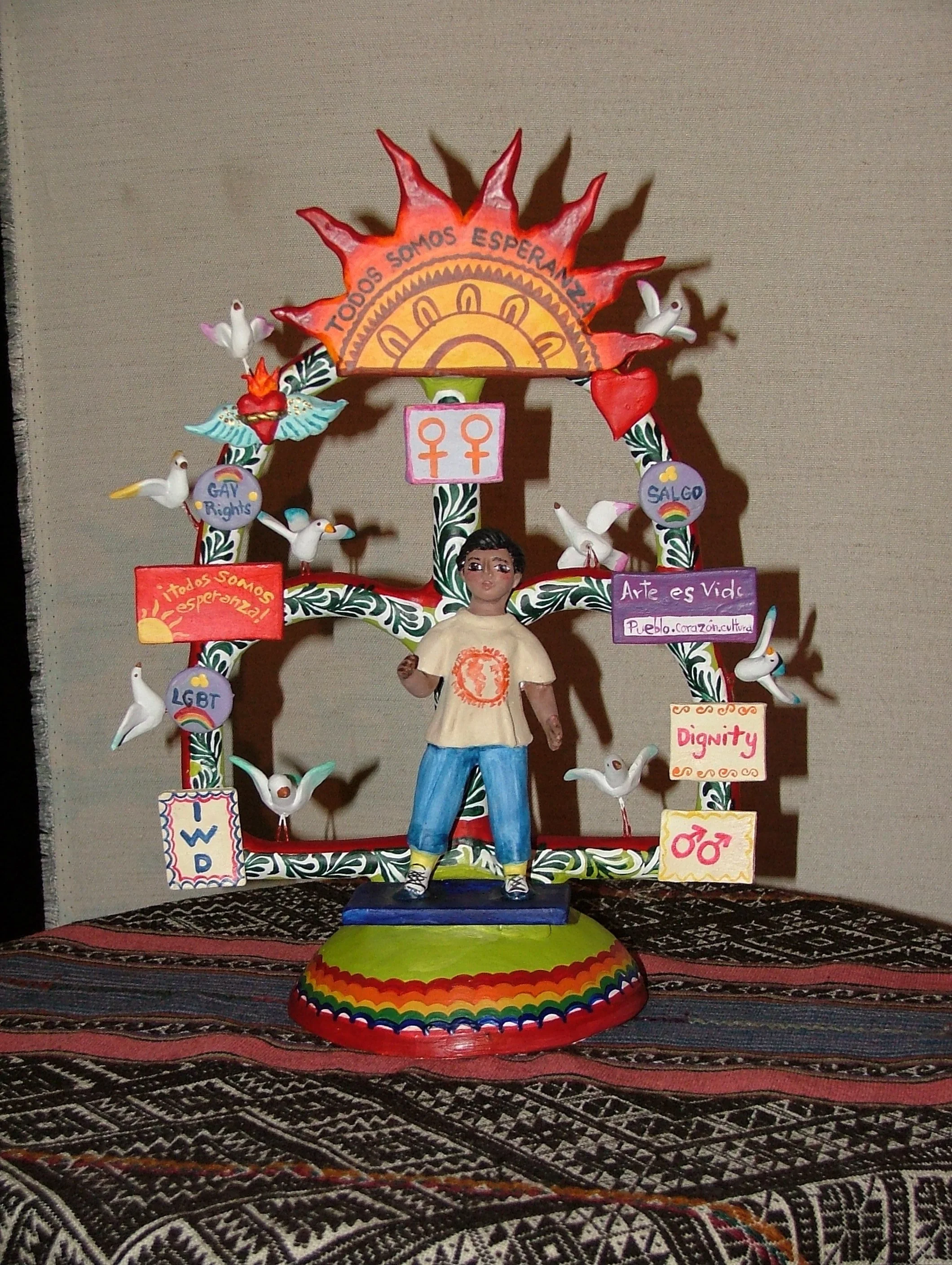 The 'tree of life' award was received by Nickie Valdez on October 26, 2007