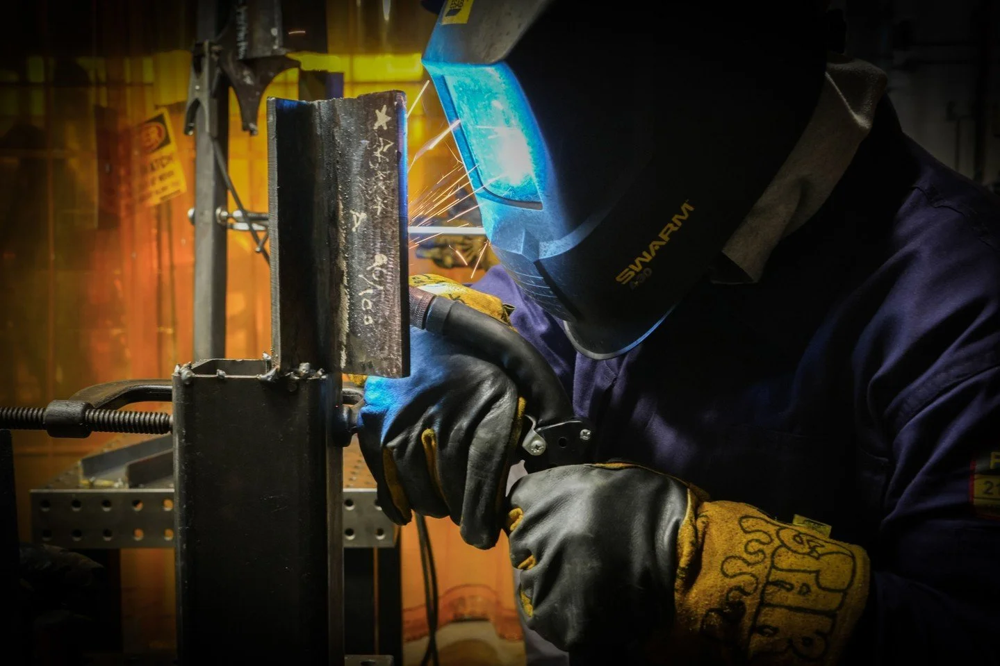All the way up!
#welderunderground #weldernation #apprenticeship #projectbasedlearning #publicart #metalfab #metalwork #community #builds #art