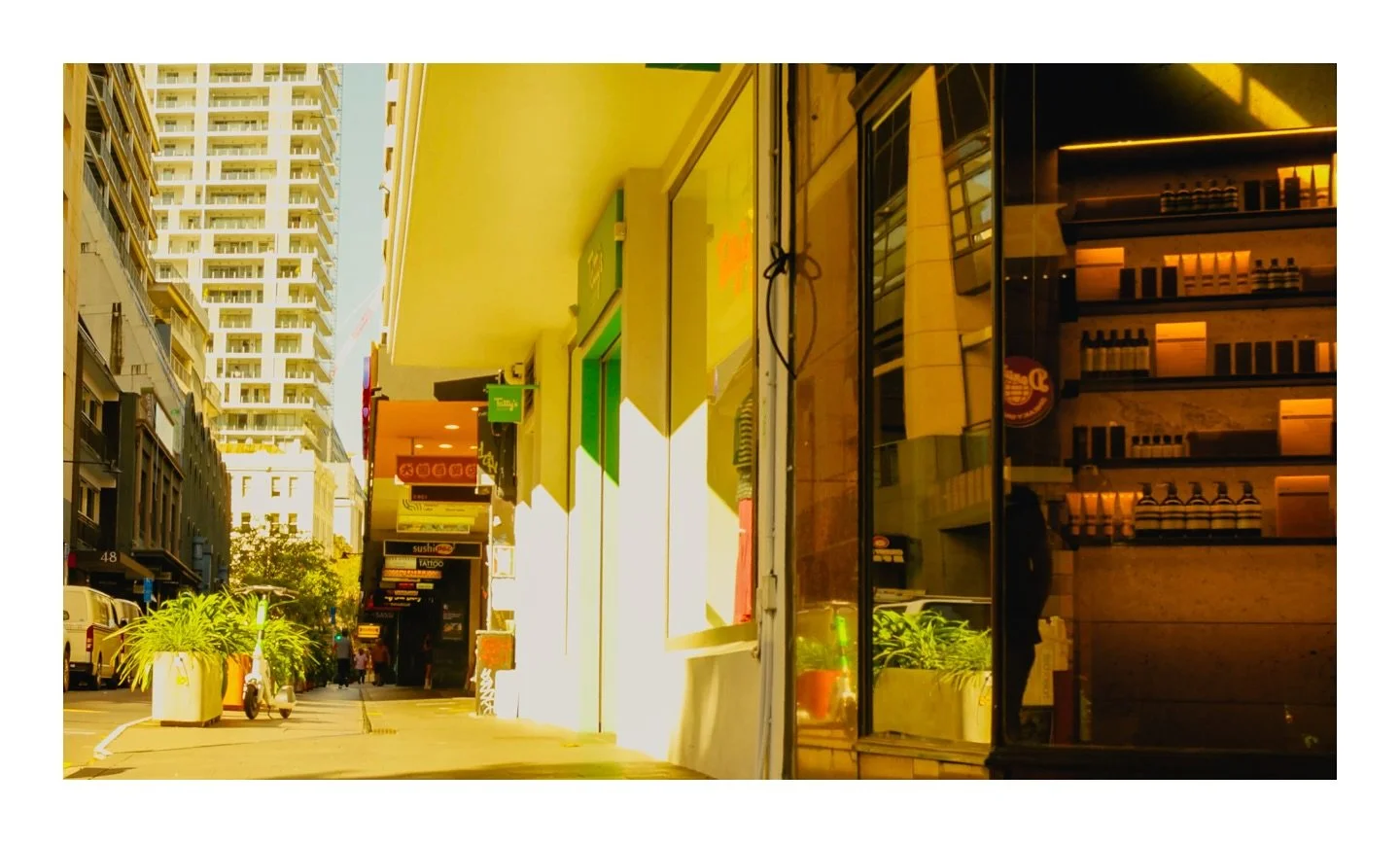 Chancery-Frame Export-12

Edited in Premiere Pro
Canon clog to rec.709 LUT
Adjusted in Adobe Lightroom

#streetphotography #streetvideos #adobepremierepro #adobelightroomcc #filmmaking #aucklandcbd