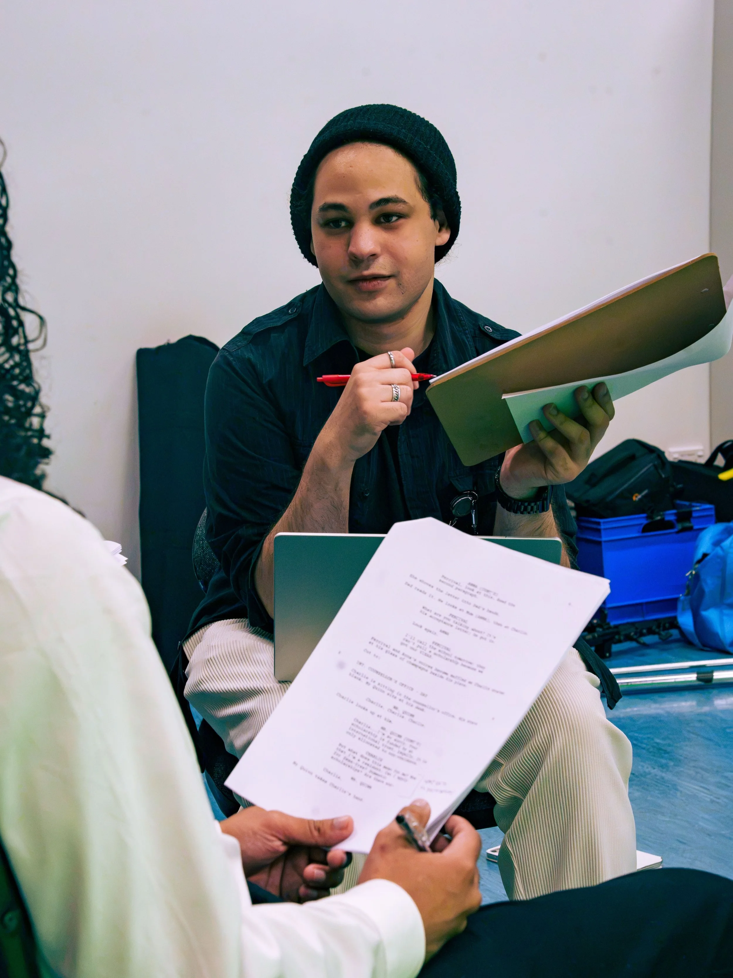 TECH REHEARSAL / TEST SCENE 🎬

Reed (Director) going over character through-lines and acting beats with Kris (Charlie) and Rocky (Mr Quinn &mdash; The Counsellor), alongside PA Neda and First AD Vivin.

A little glimpse into the work that happens be
