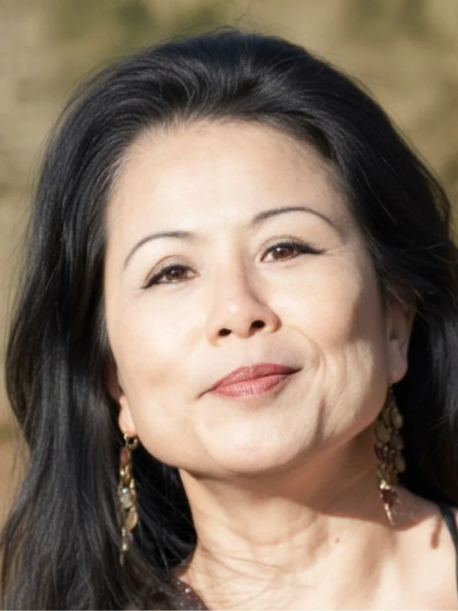 Elsa NG, LMFT