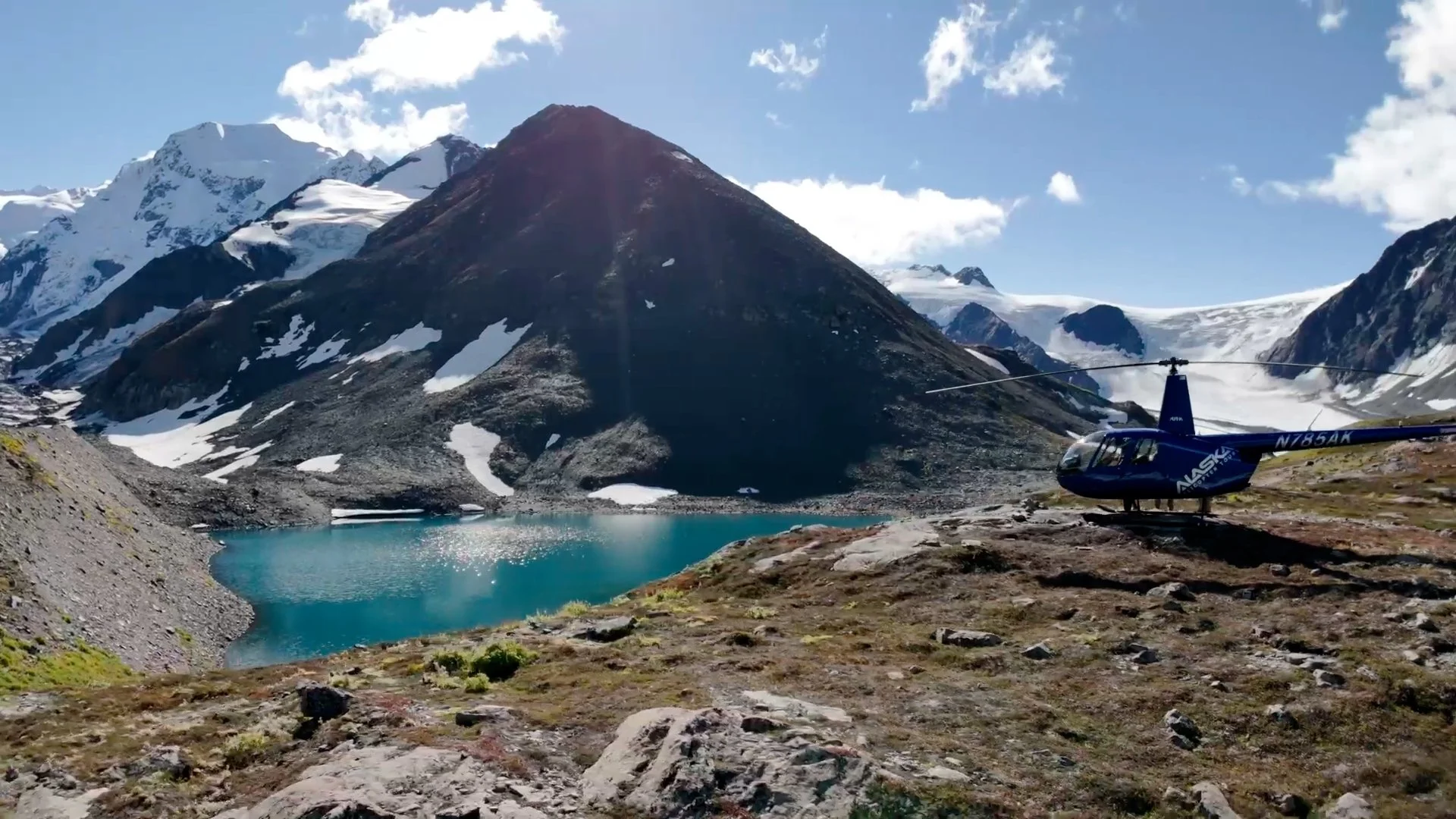 Drone image in Alaska on a Helicopter Tour