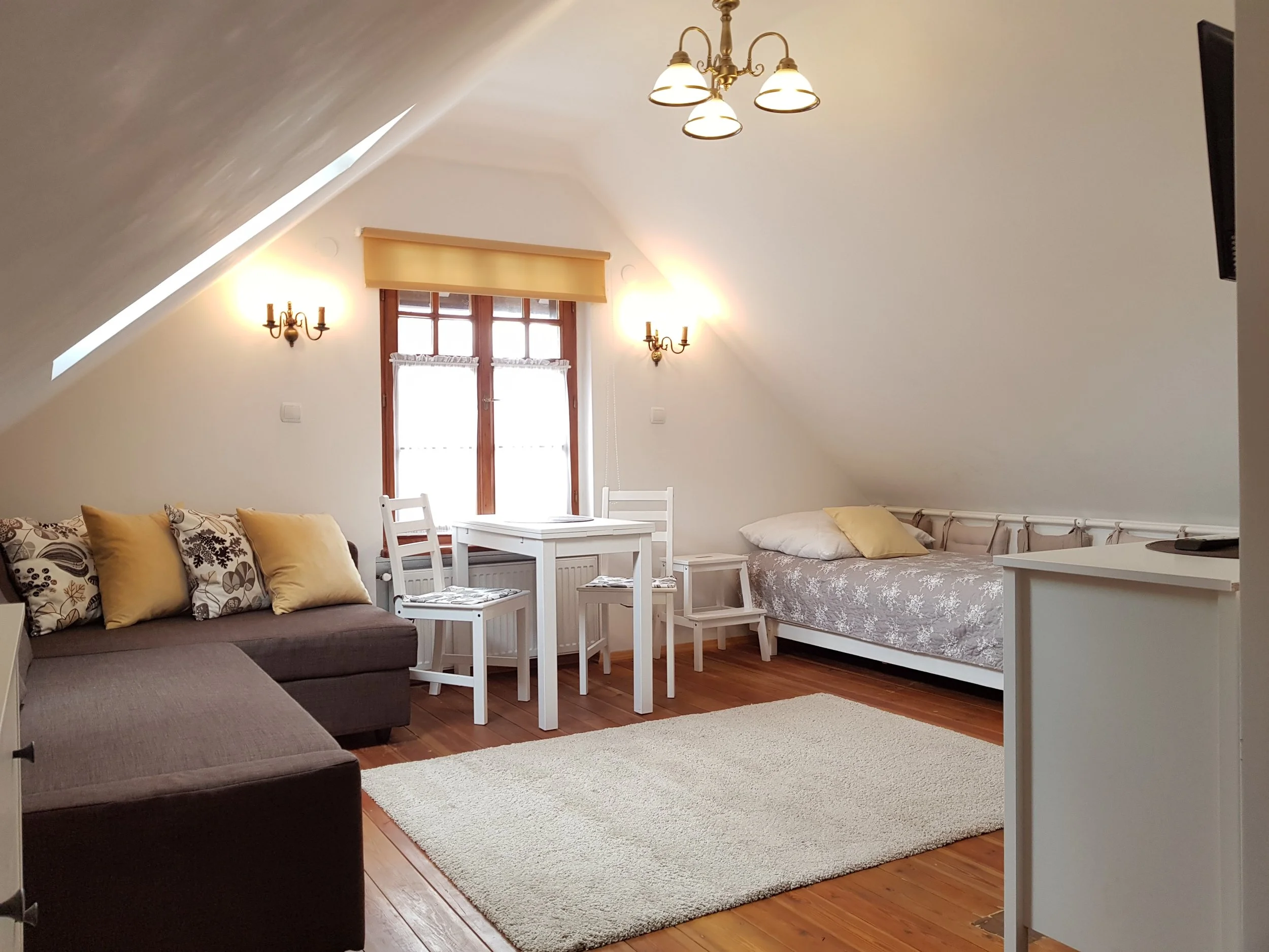 Apartament nr.2 (piętro 2 - do 6 osób)