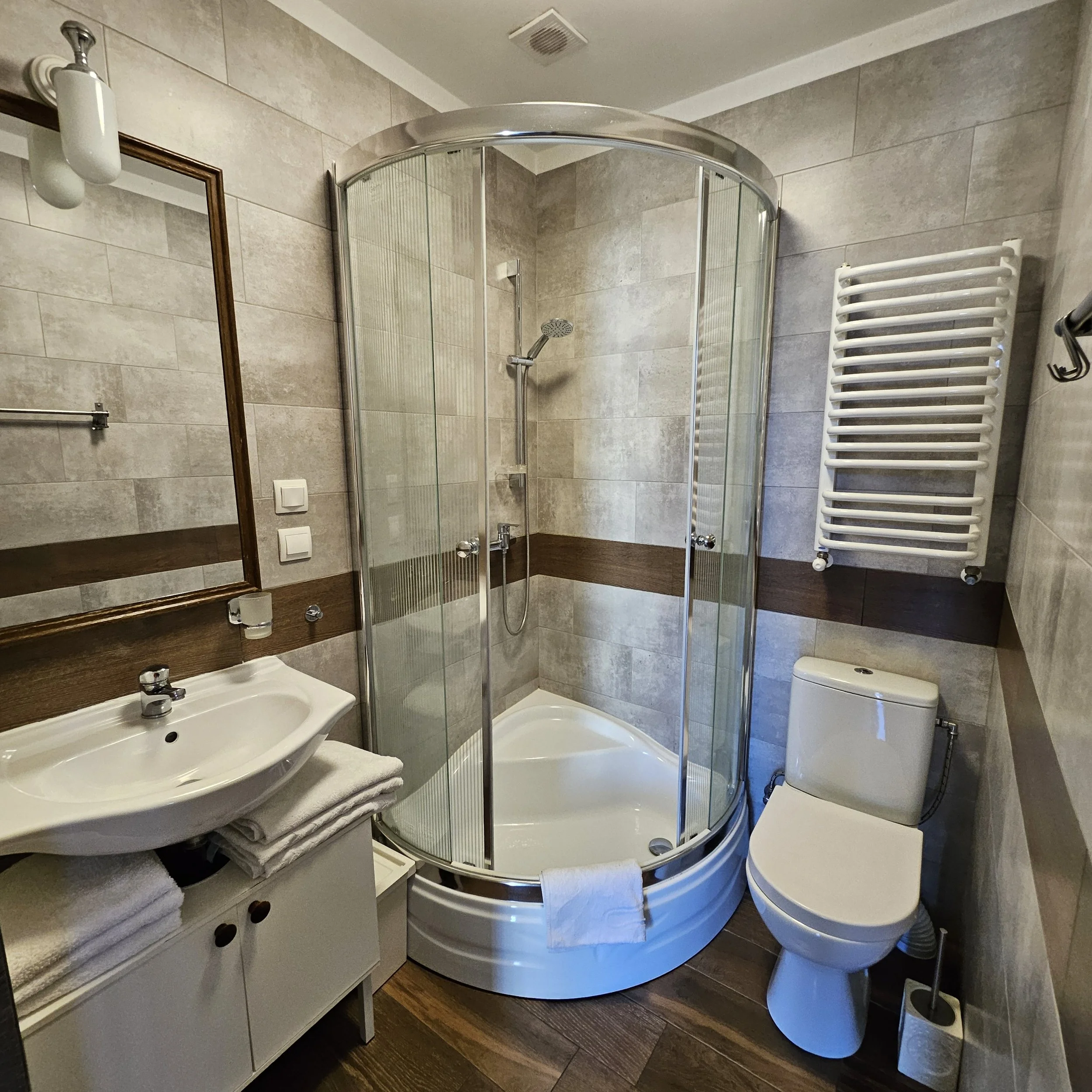 Apartament nr.1 (piętro 2 - do 4 osób)