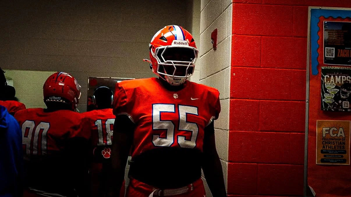 
BREAKING: Four-Star OT JJ Brown Commits to Clemson!