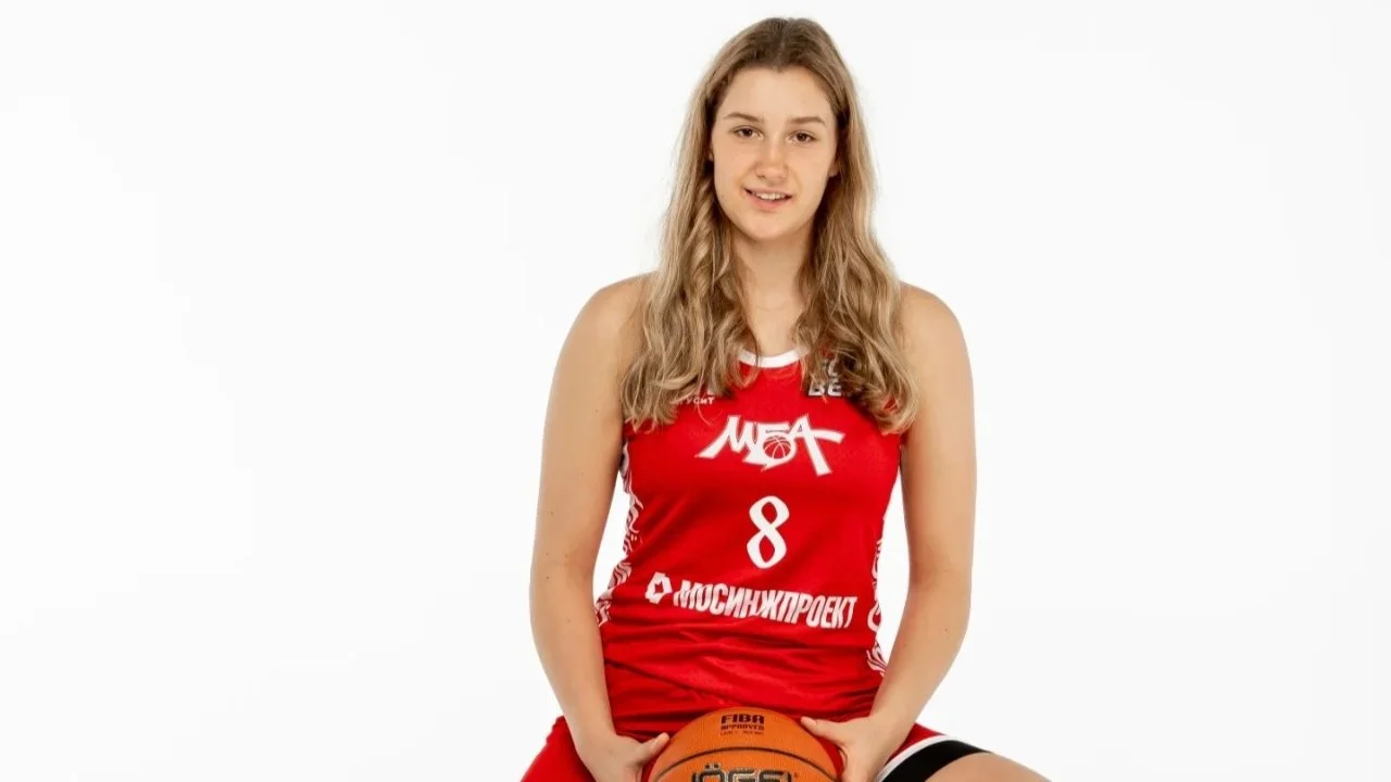 Anna Minaeva Signs with LSU Women’s Basketball