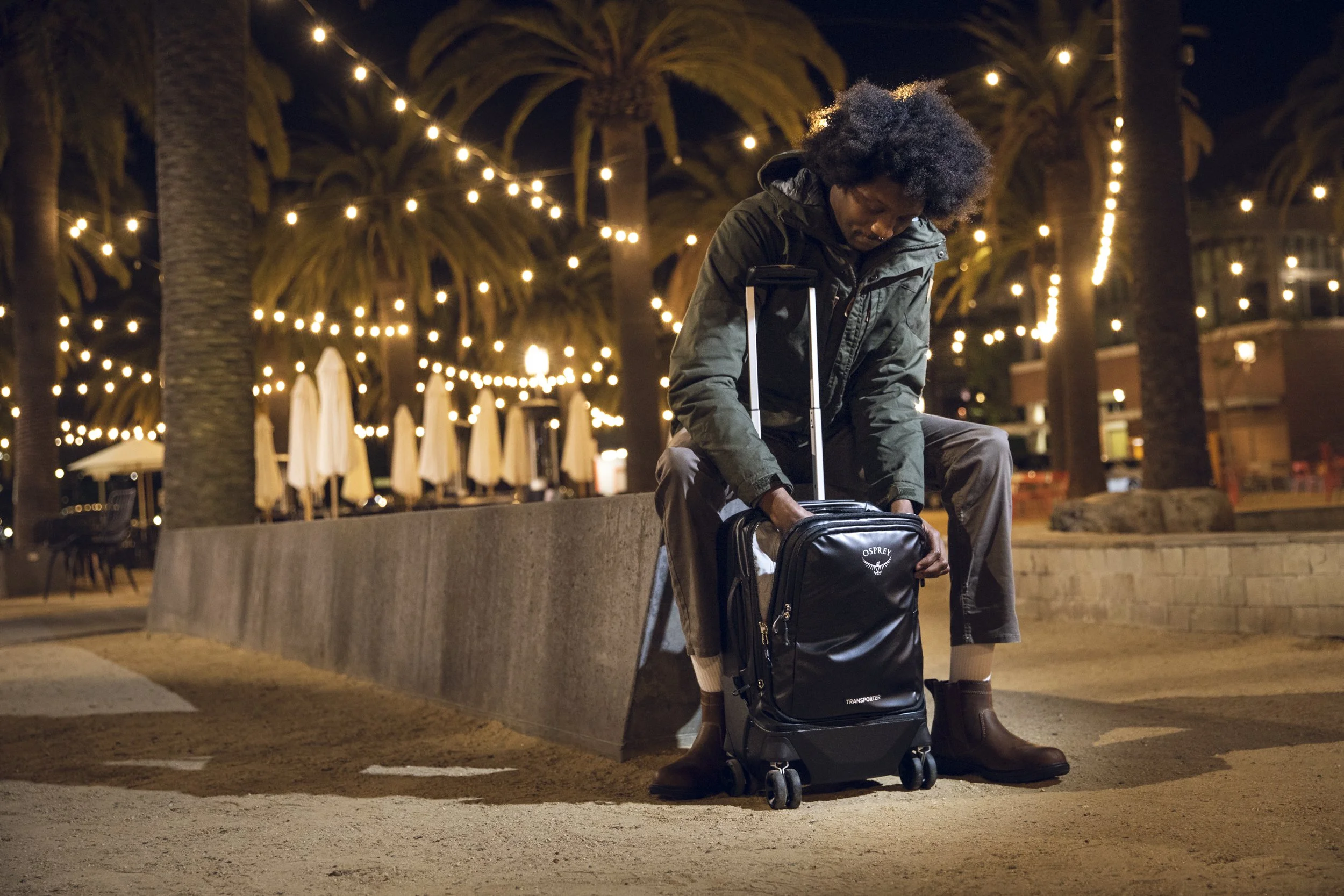 15-bay-area-commercial-photographer-product-lifestyle-osprey-luggage-urban-park-night.jpg