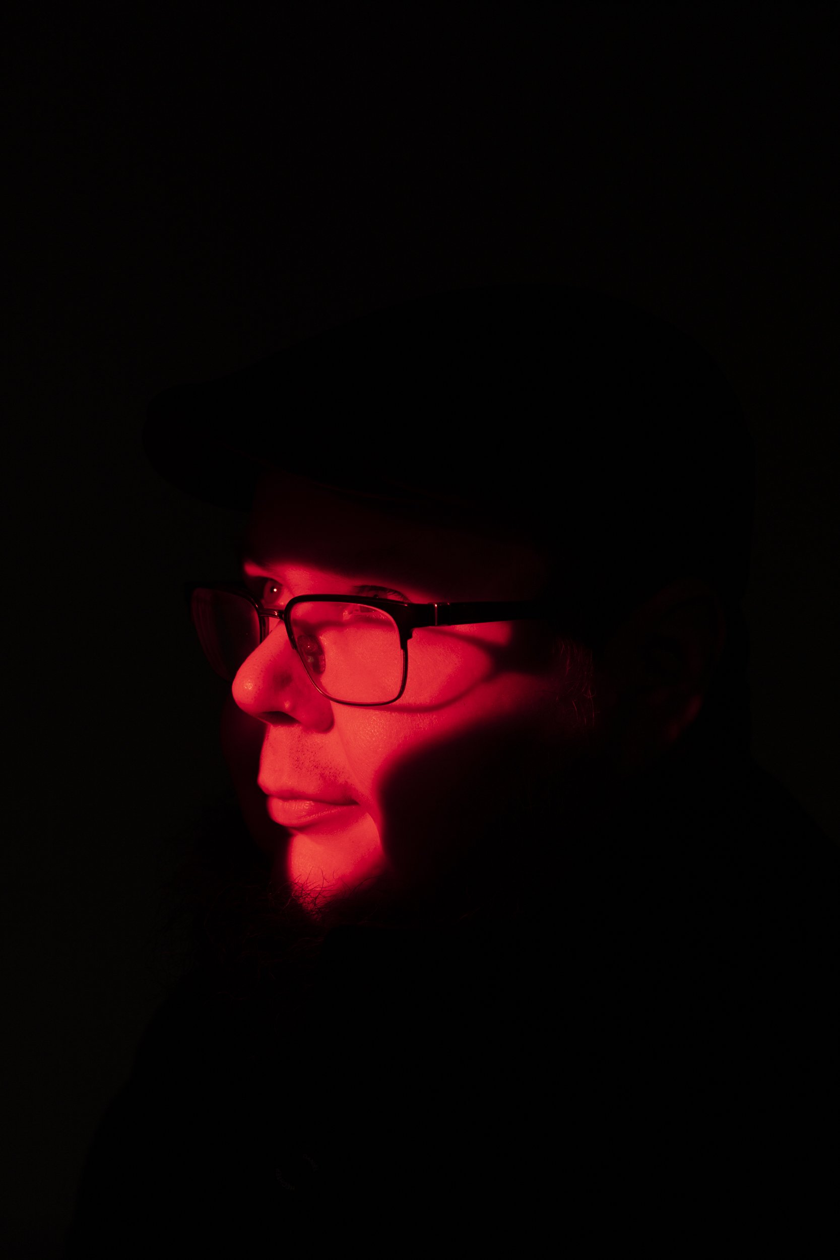 5-California-Commercial-Photographer-Portrait-celebrity-poet-Shane-koyczan-high-contrast-abstract-studio-red.jpg