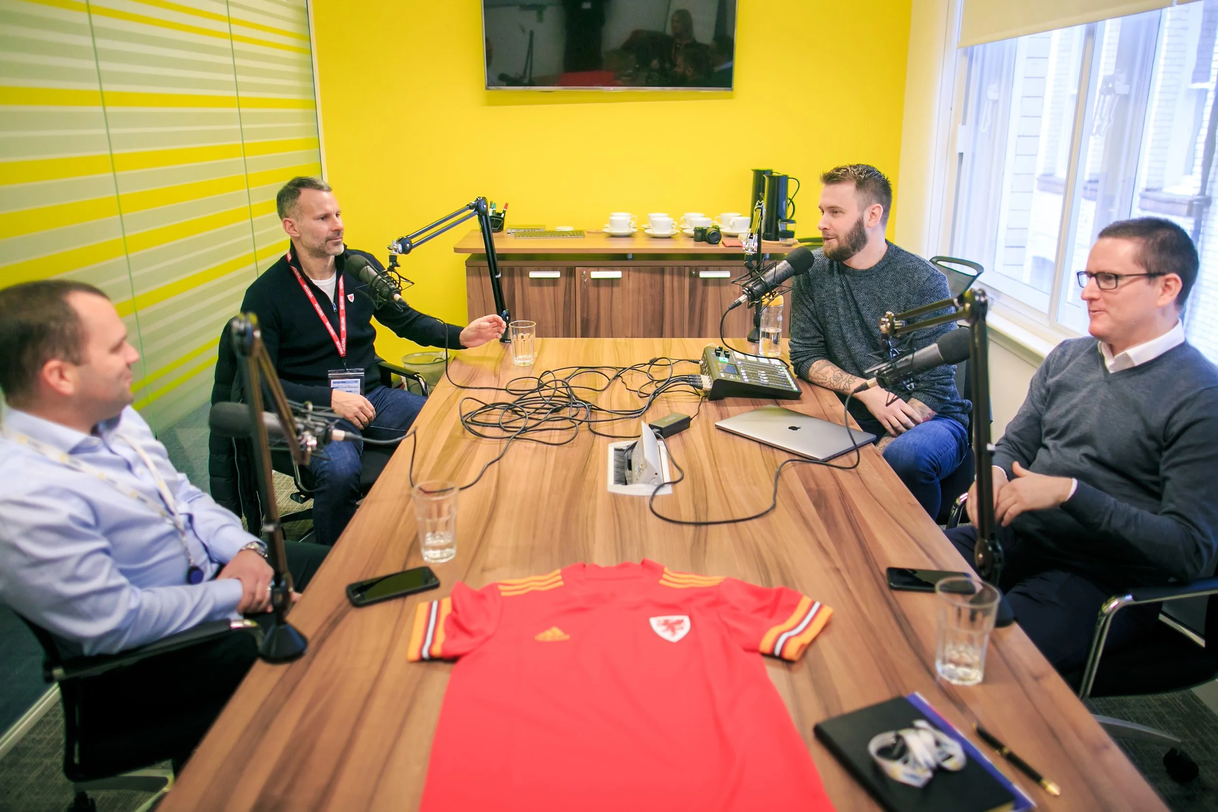 ryan-giggs-celebrity-business-visit-photography-01.jpg