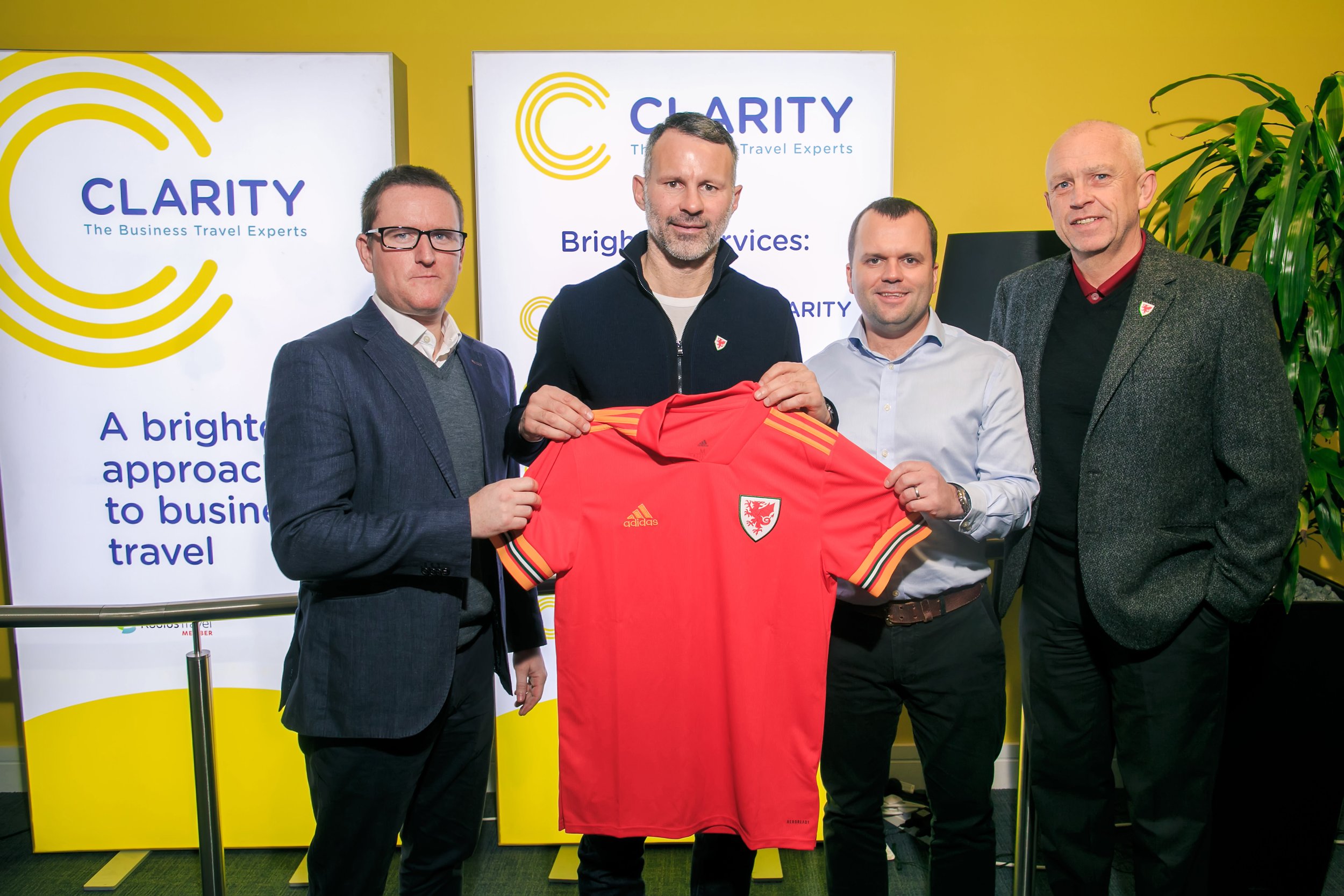ryan-giggs-celebrity-business-visit-photography-12.jpg
