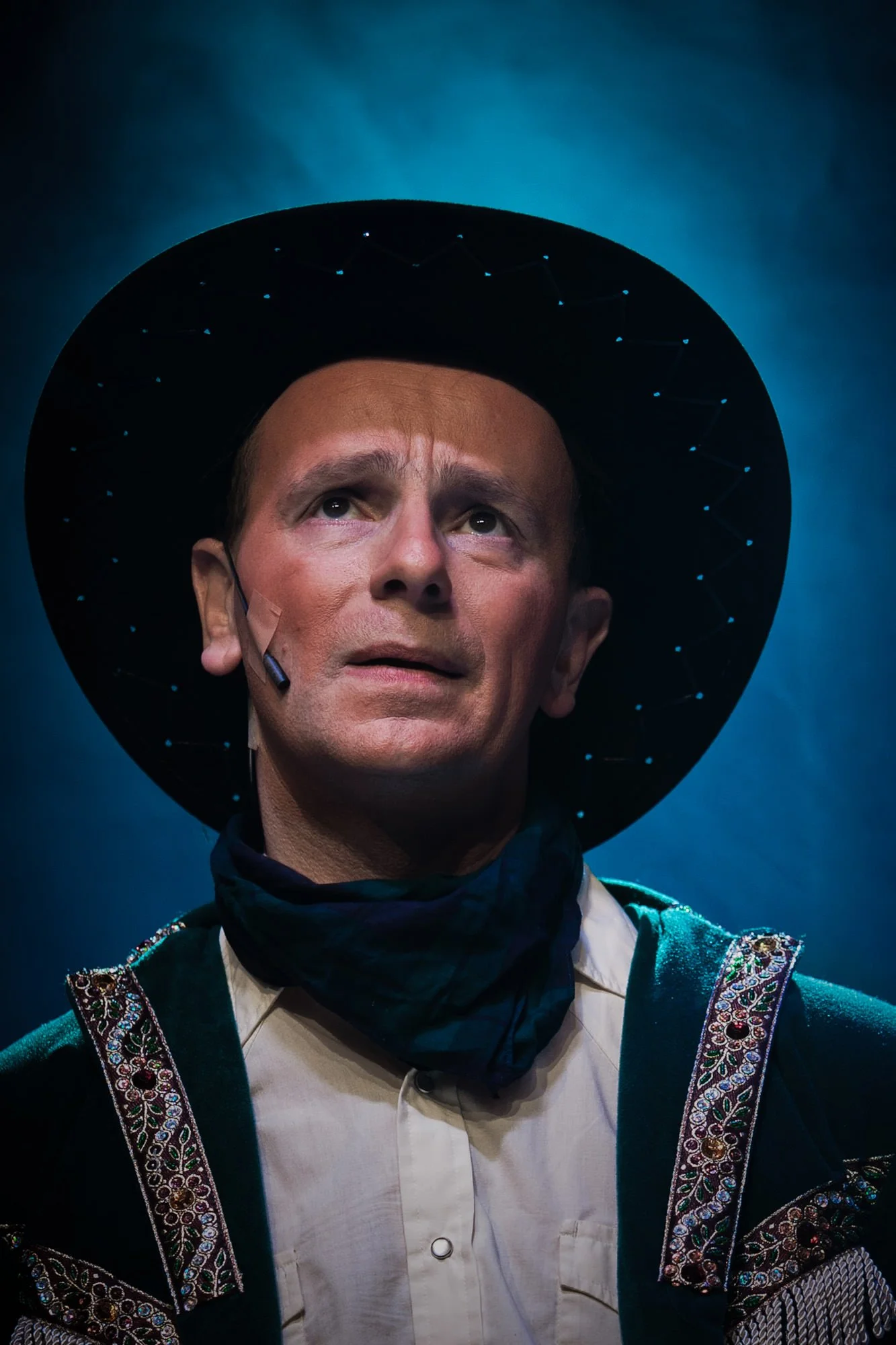 annie get your gun musical theatre production photography on stage with lighting