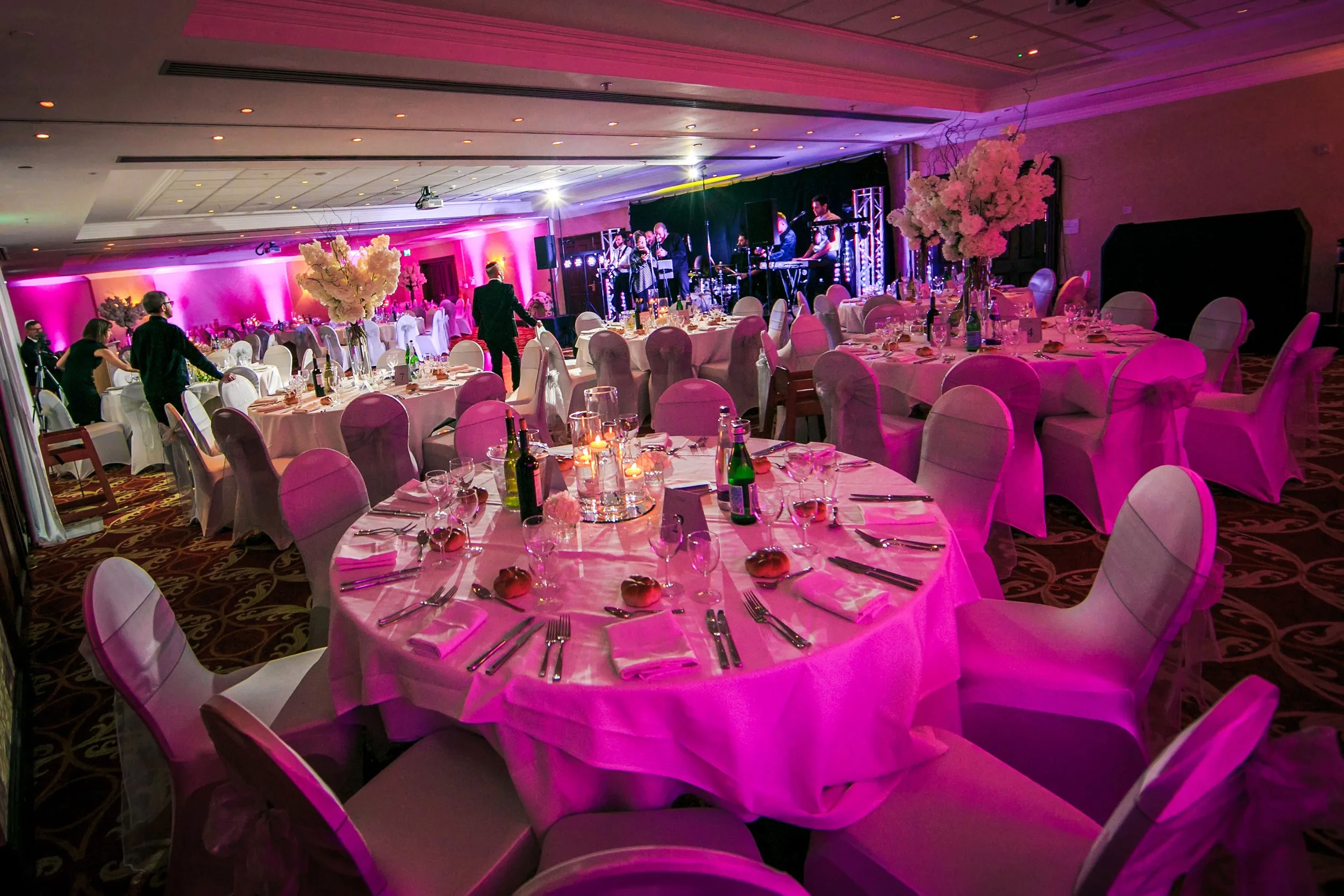 wedding breakfast reception room set up at worsley marriott hotel