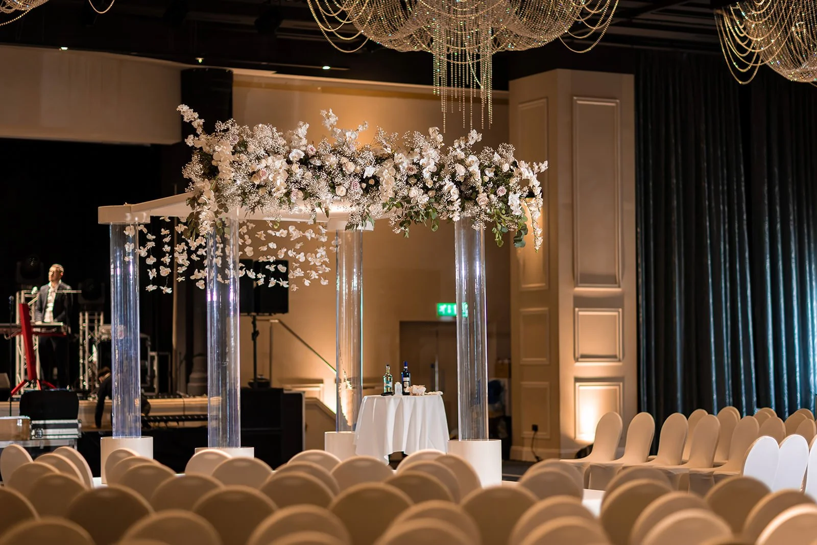 mercure manchester piccadilly hotel international suite wedding ceremony set up