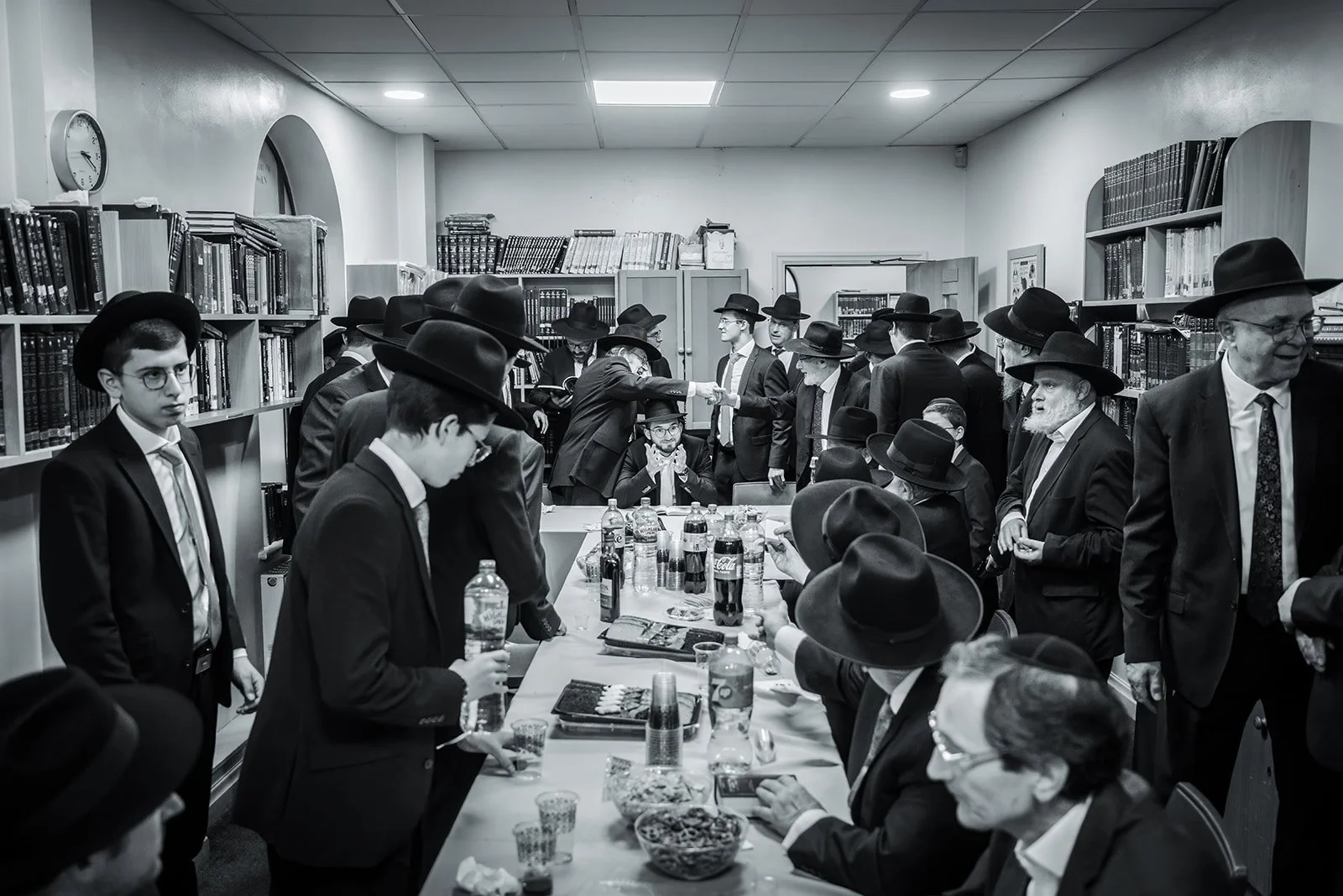 chosson groom during tish at charedi jewish wedding