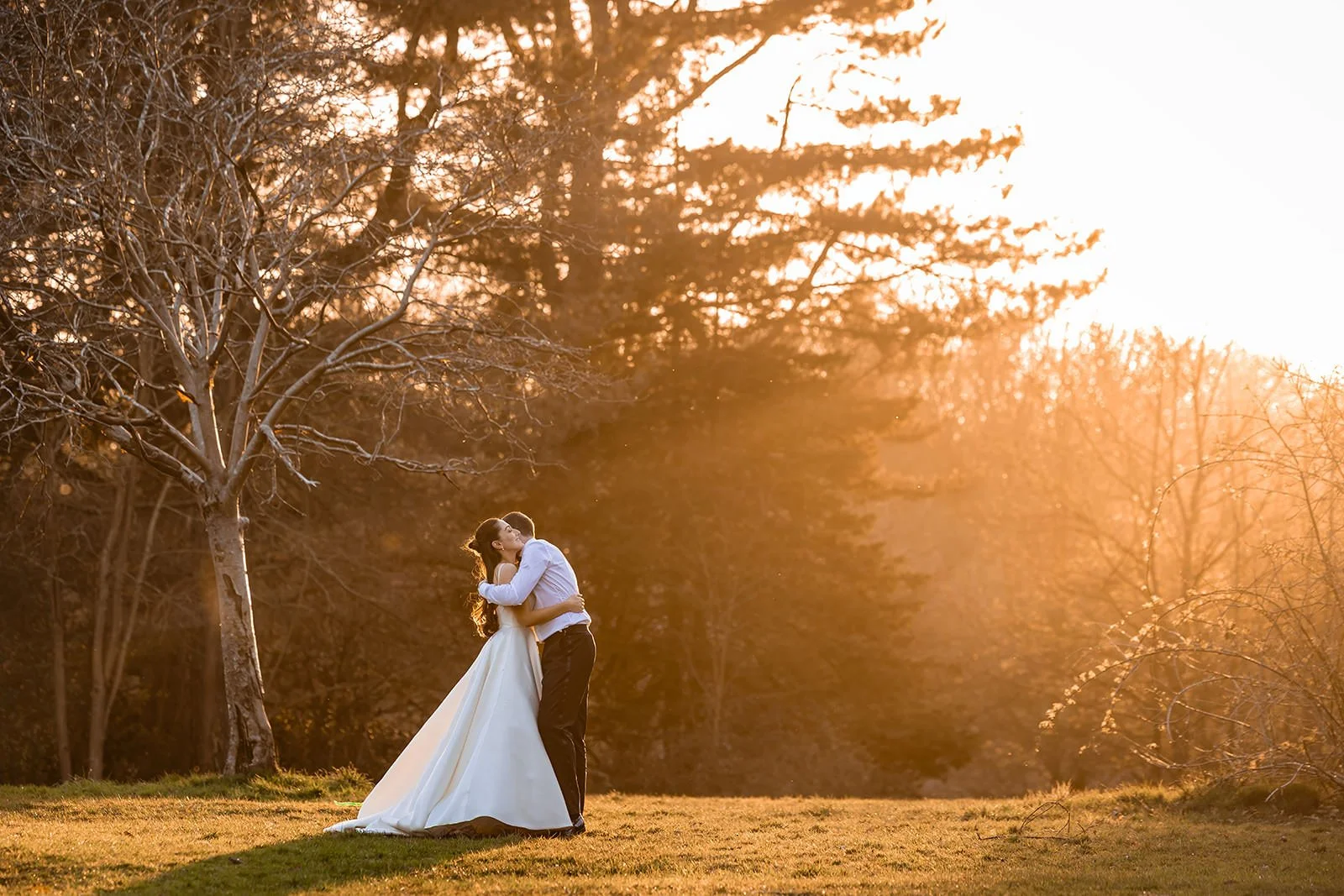 golden hour bride and groom newlywed couple portrait in sefton park in liverpool