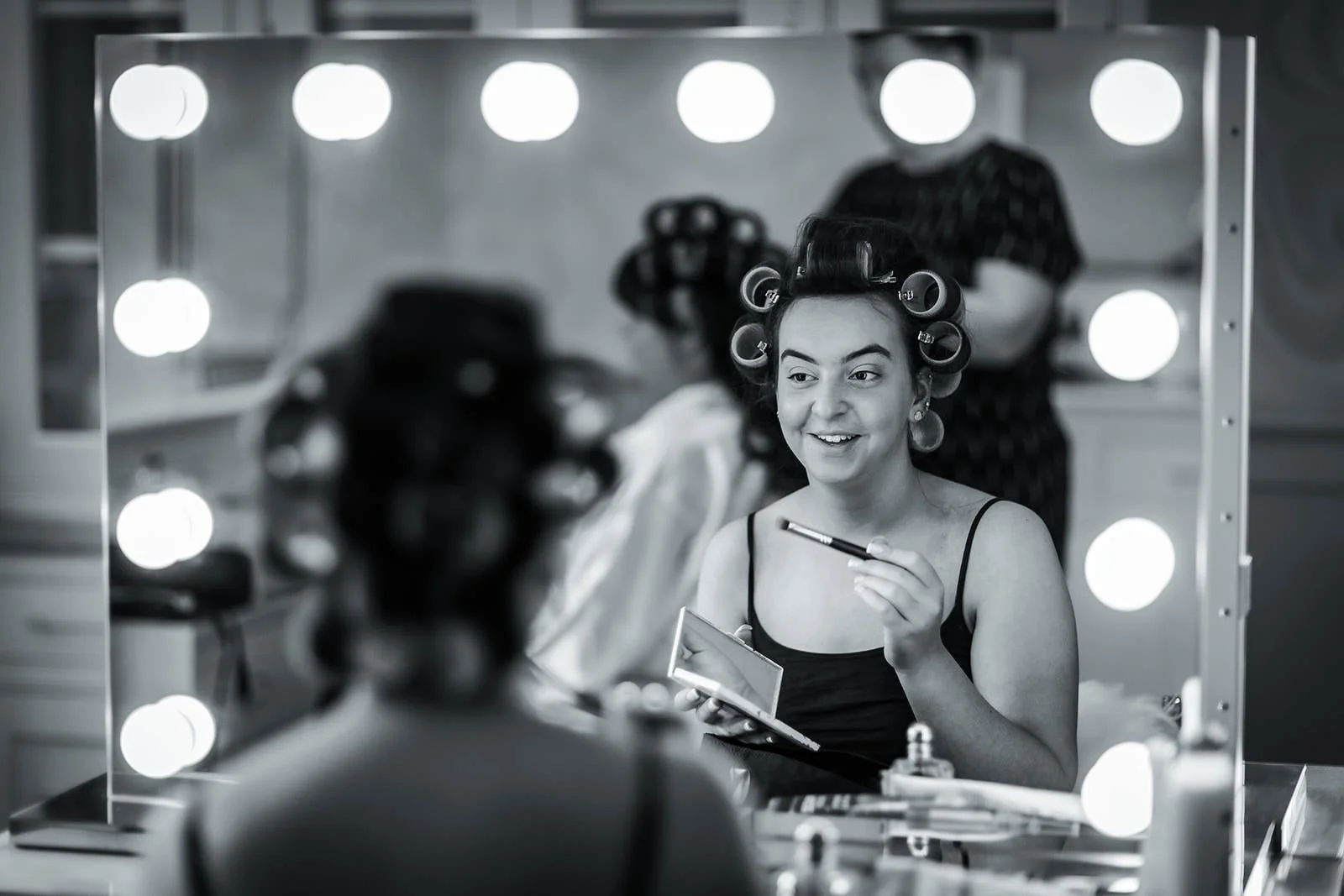 bridal prep at colshaw hall in cheshire with mirror and lights