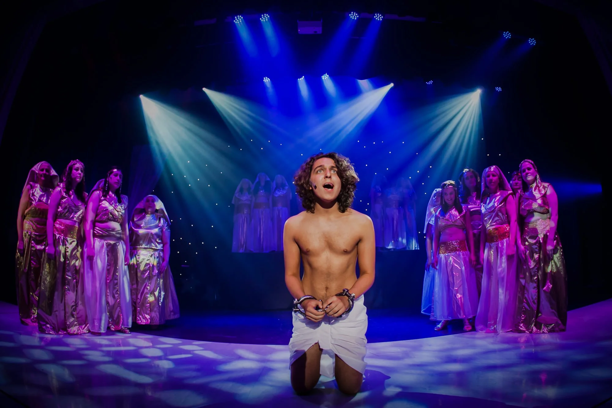 joseph and his technicolor dreamcoat musical theatre performance photography with lighting