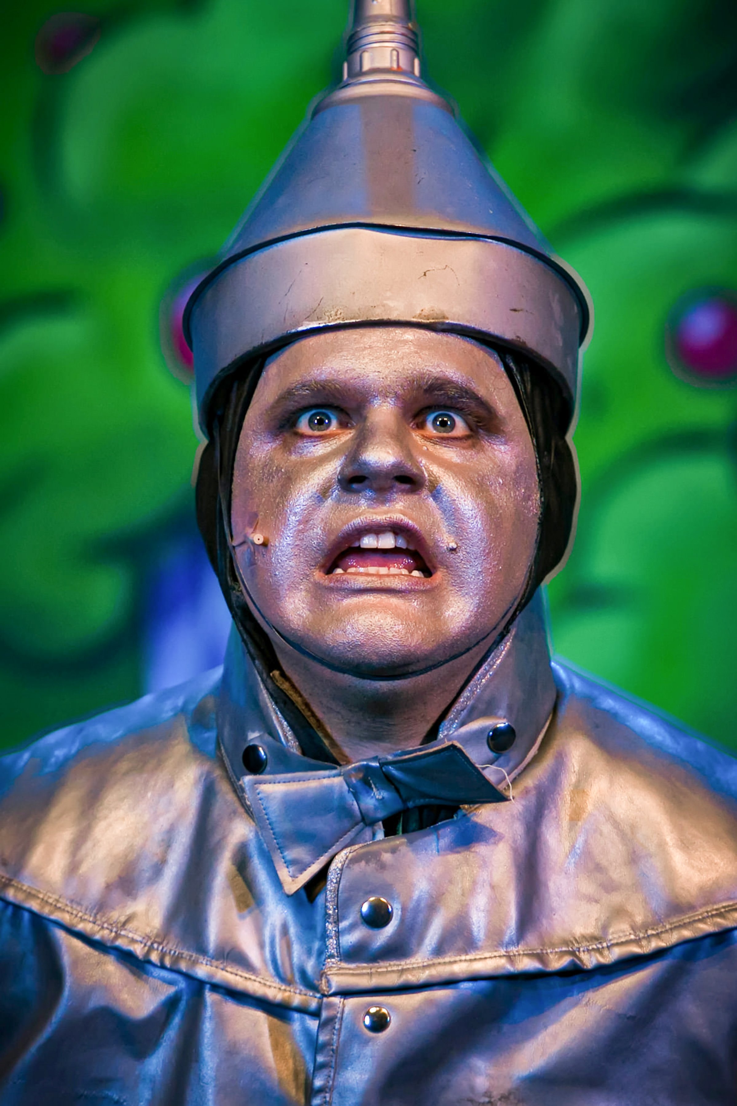 tin man in wizard of oz production on stage theatre performance dramatic photography portrait with make-up and costume
