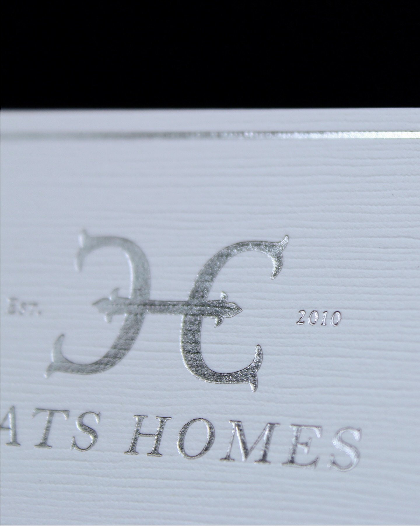 Business cards can be dynamic. At MetroVCS we are able to apply many different finishing techniques to most products. Business casual has never looked so good!

Visit our website to get a quote!

&mdash;

#stationery #businesscards #printing #finishi