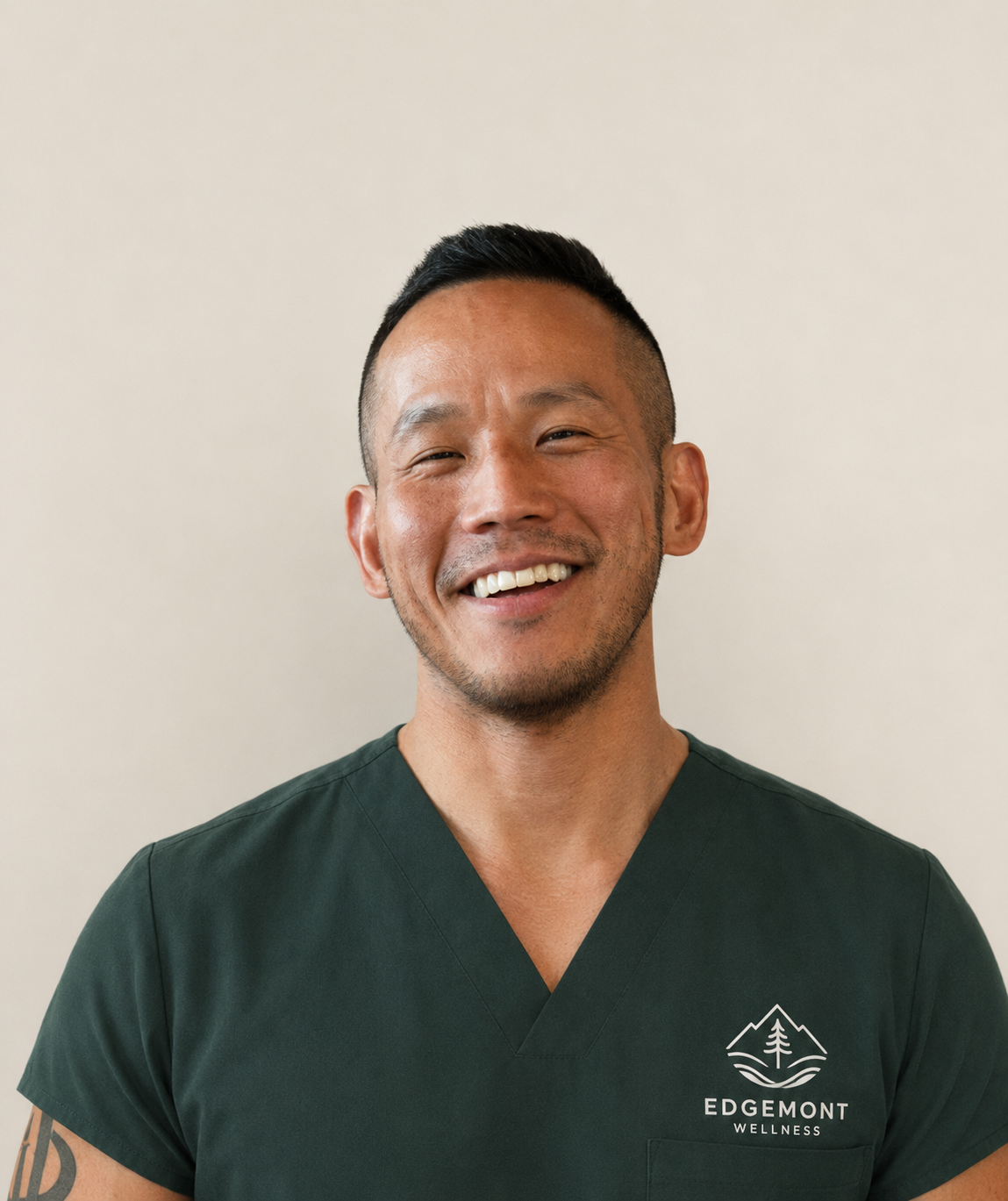 Connor Son, Registered Massage Therapist, fascia & trauma informed nervous system education and conscious fitness