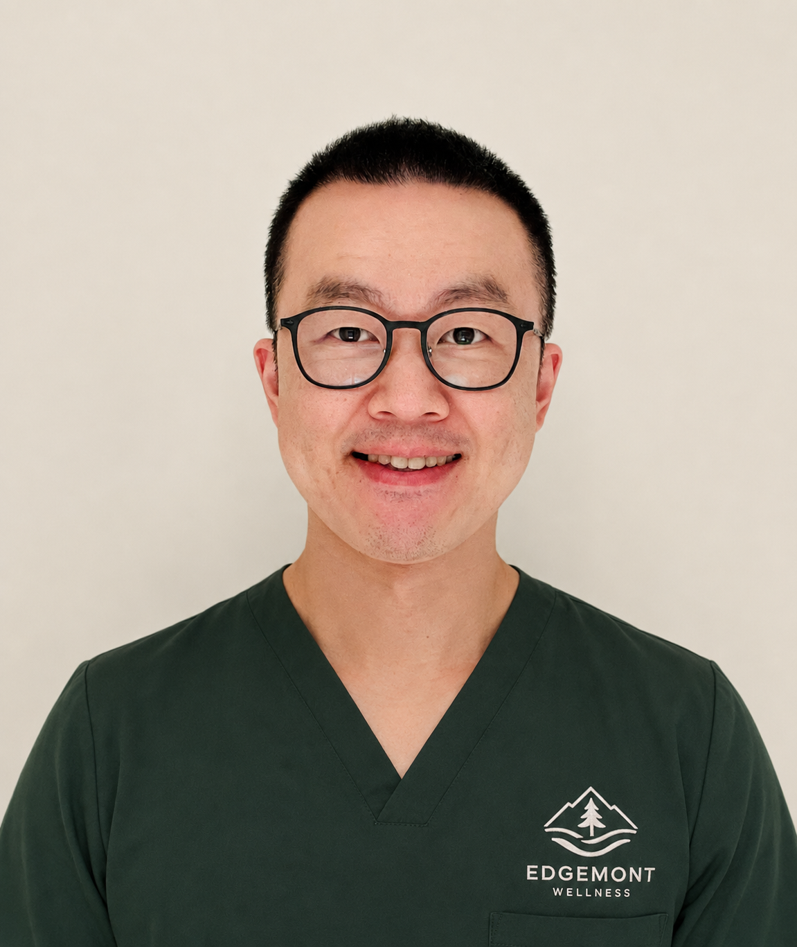 Registered Traditional Chinese Medicine Practitioner, Manual Osteopathic Therapist,Registered Massage Therapist