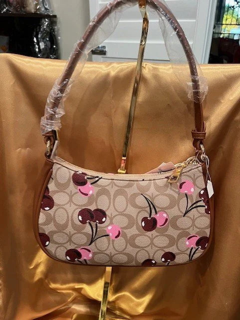 Chic Cherry-Print Shoulder Bag