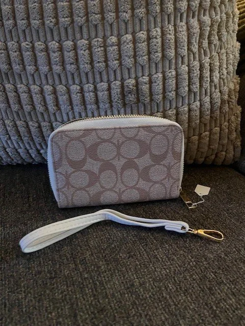 Elegant Designer Wristlet Clutch