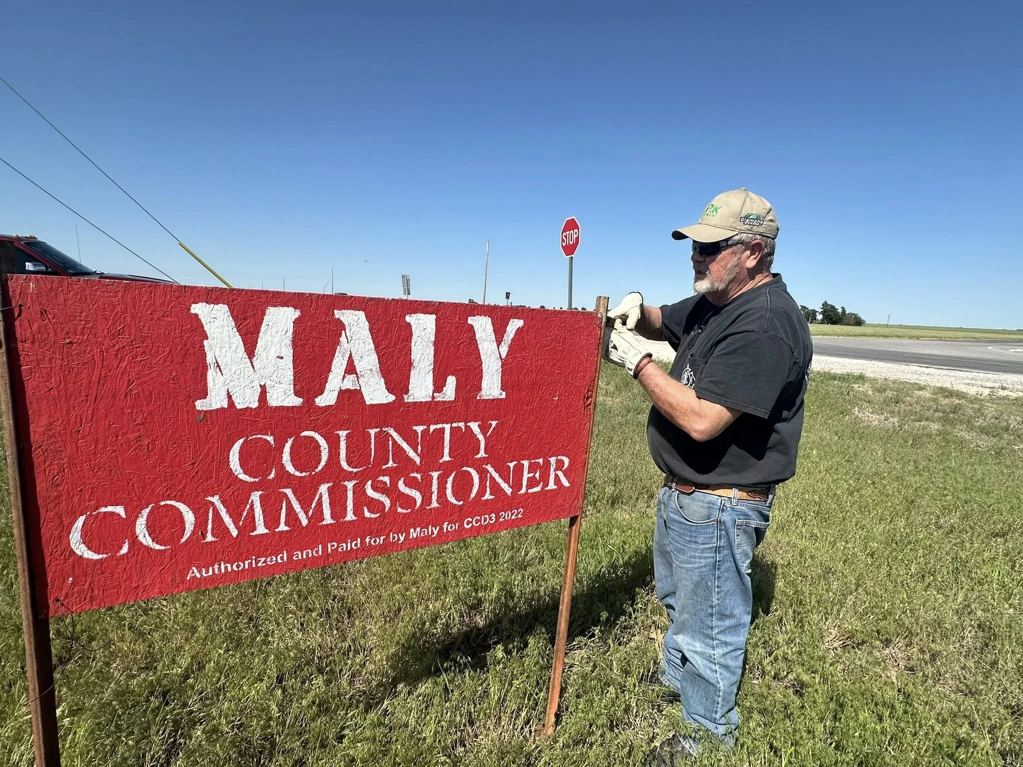Maly - Commissioner Sign