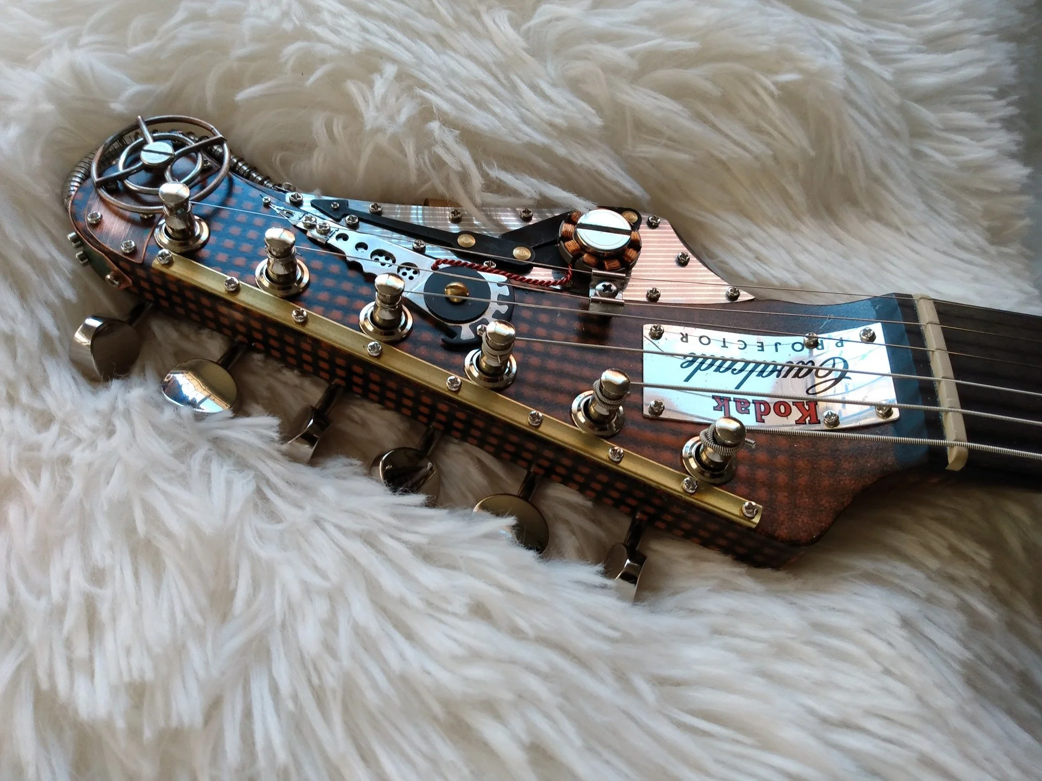The Cavalcade headstock.jpg