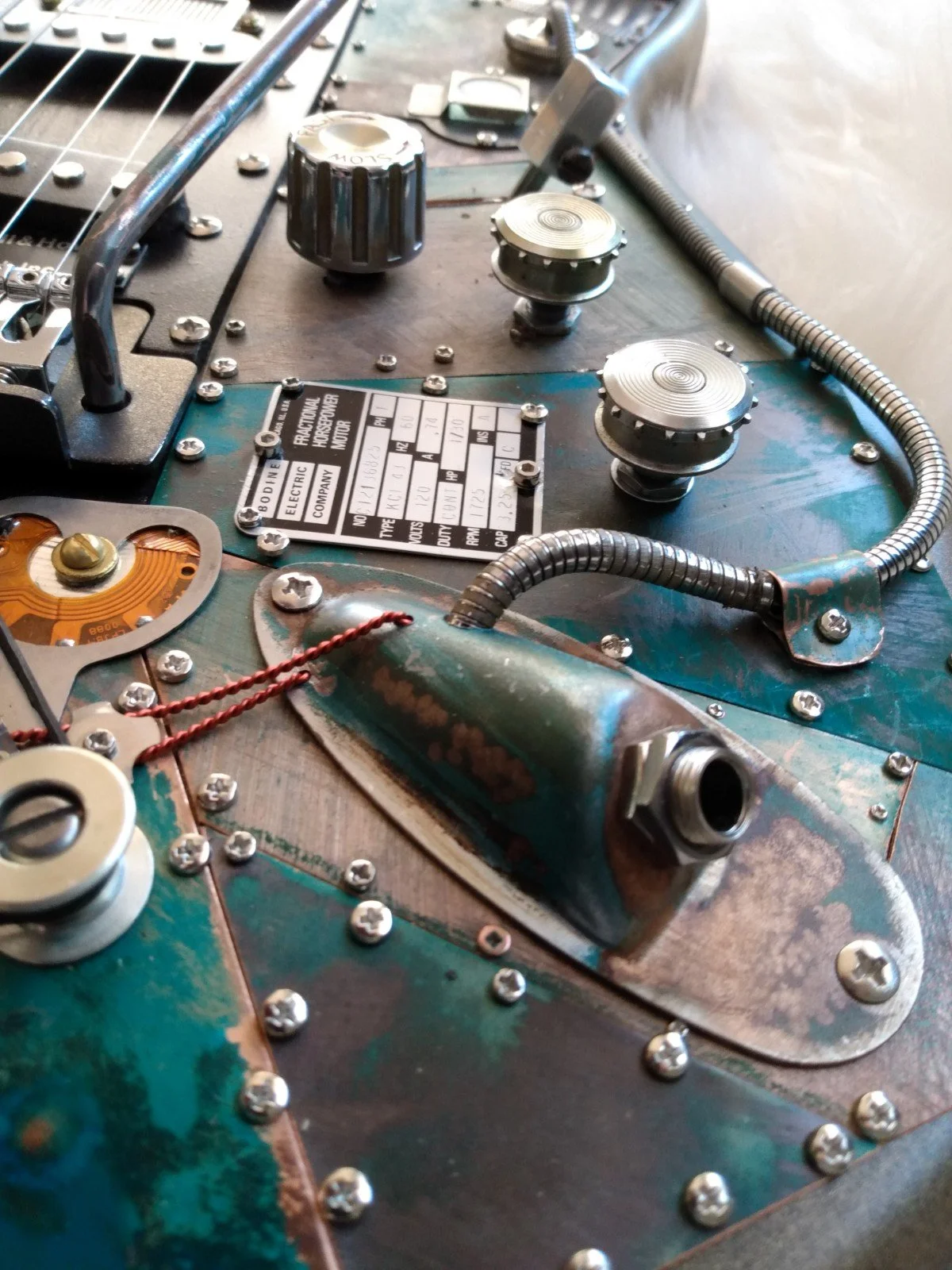 Bell & Howell autoload gold input jack.jpg