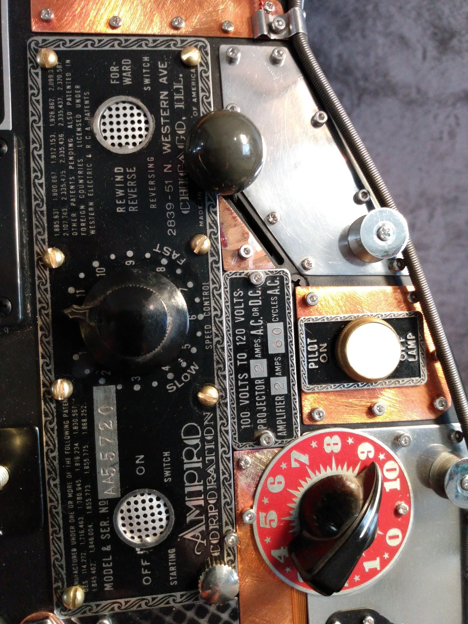 strong electric detail 5.jpg