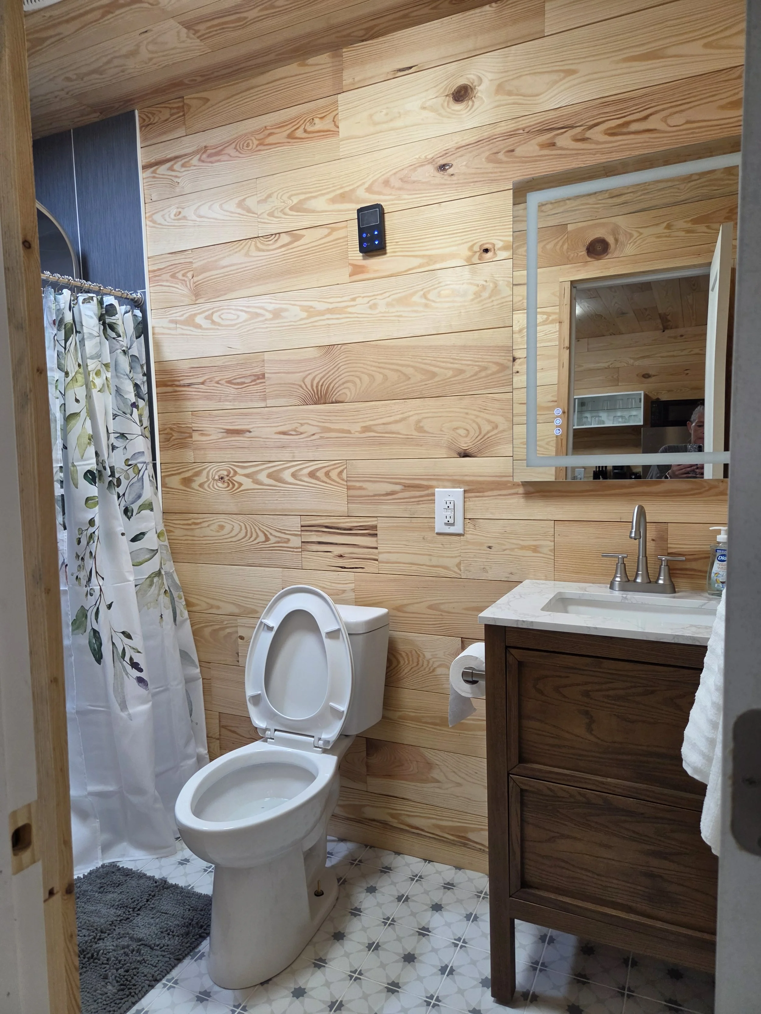 Beaver Den finished bathroom .jpg