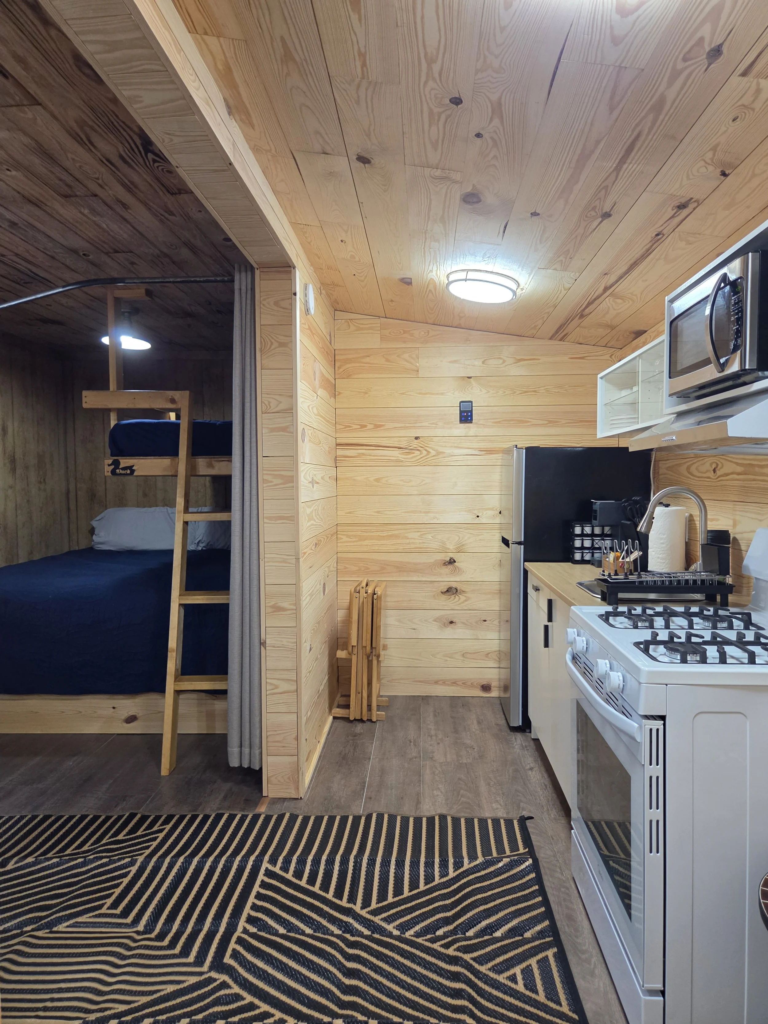 CD beds and kitchen 2.jpg