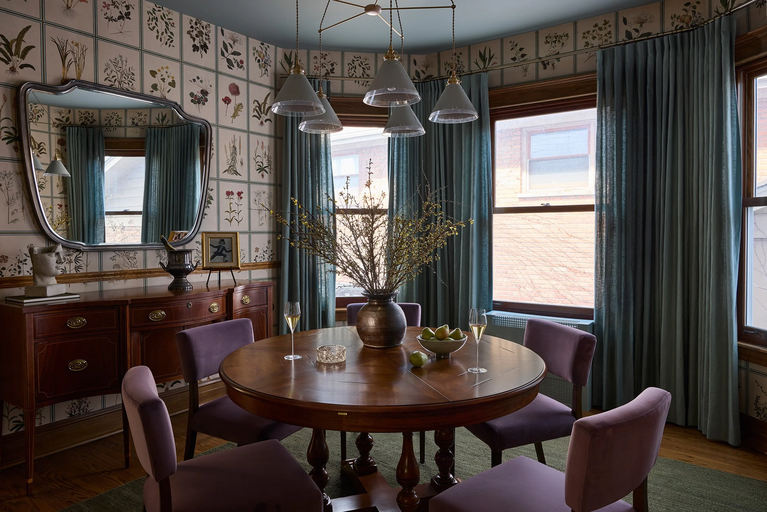 Abigail_Morris_Winchester2_ 224_edited copy.jpg