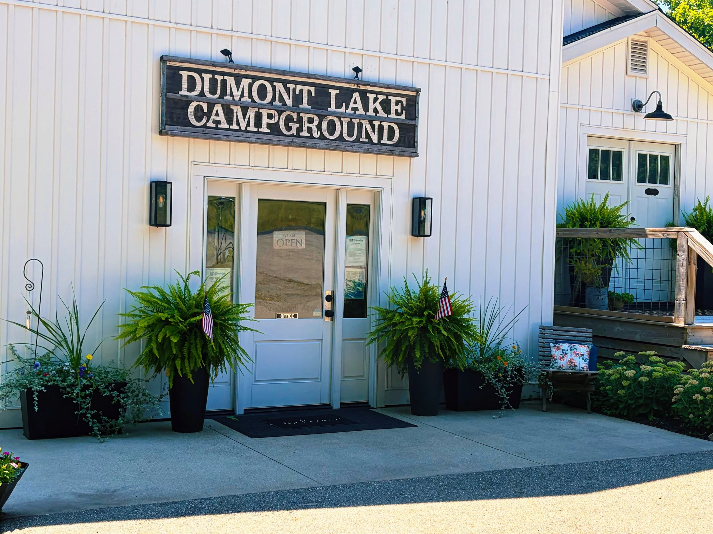 Family-owned lakefront campground at Dumont Lake in Allegan County, Michigan