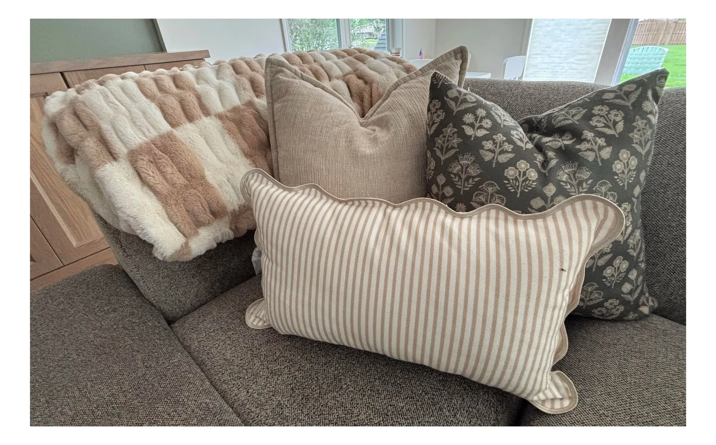 Throw Pillows for Grey Couch