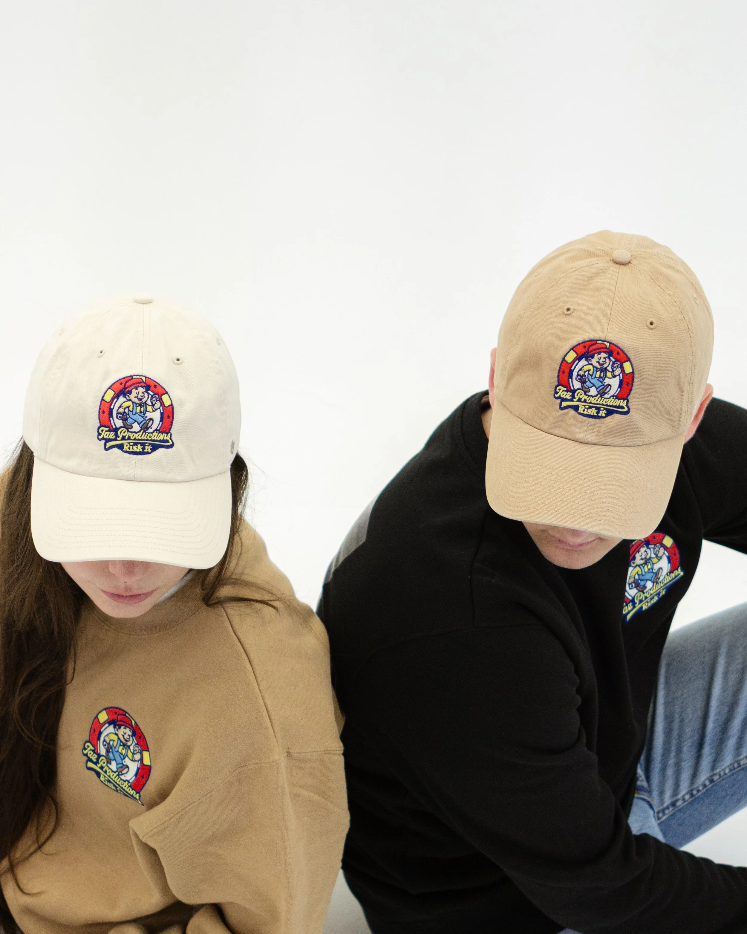 Caps