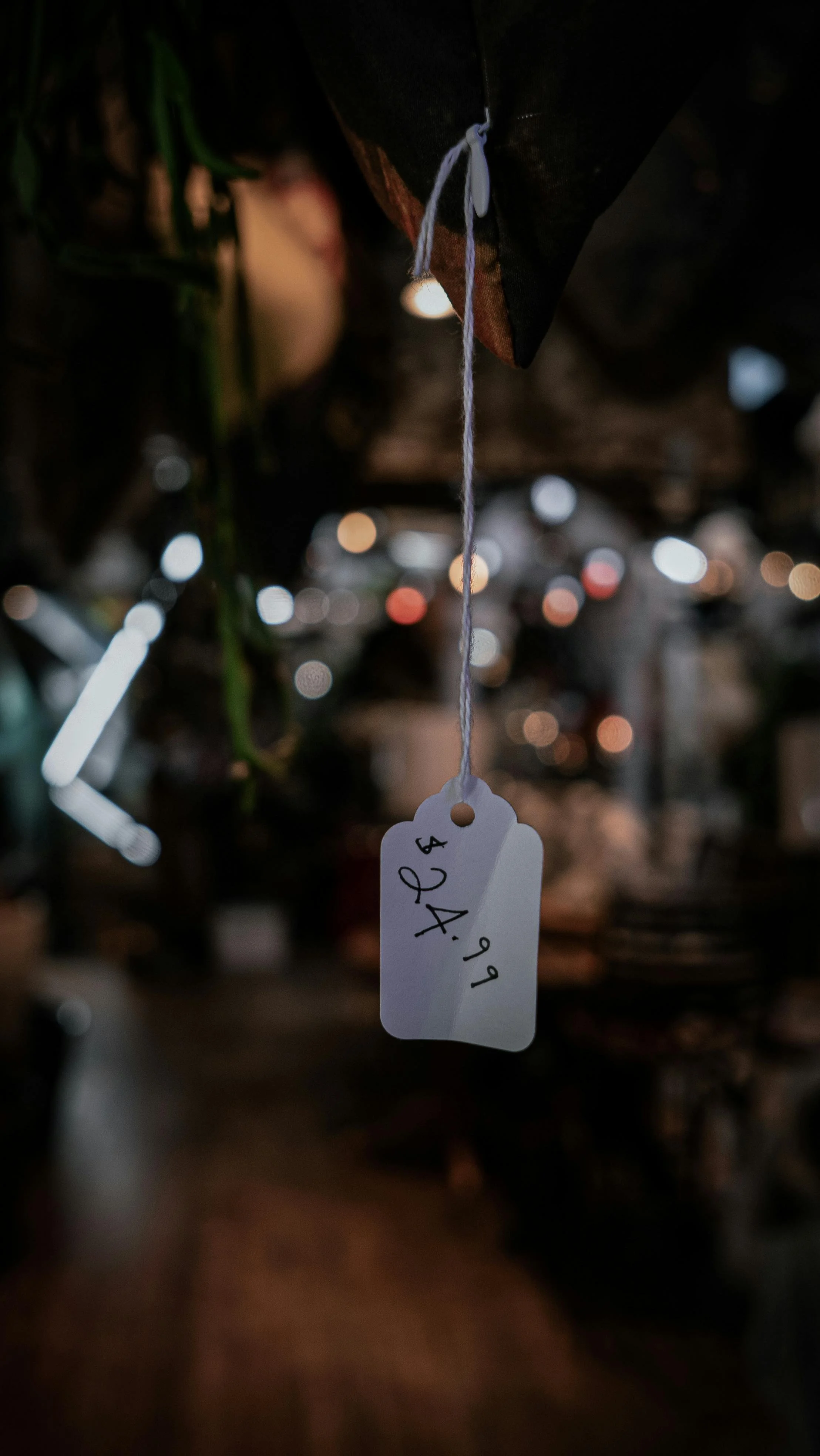 What Buyers and Families Should Know About Pricing at Estate Sales in Idaho