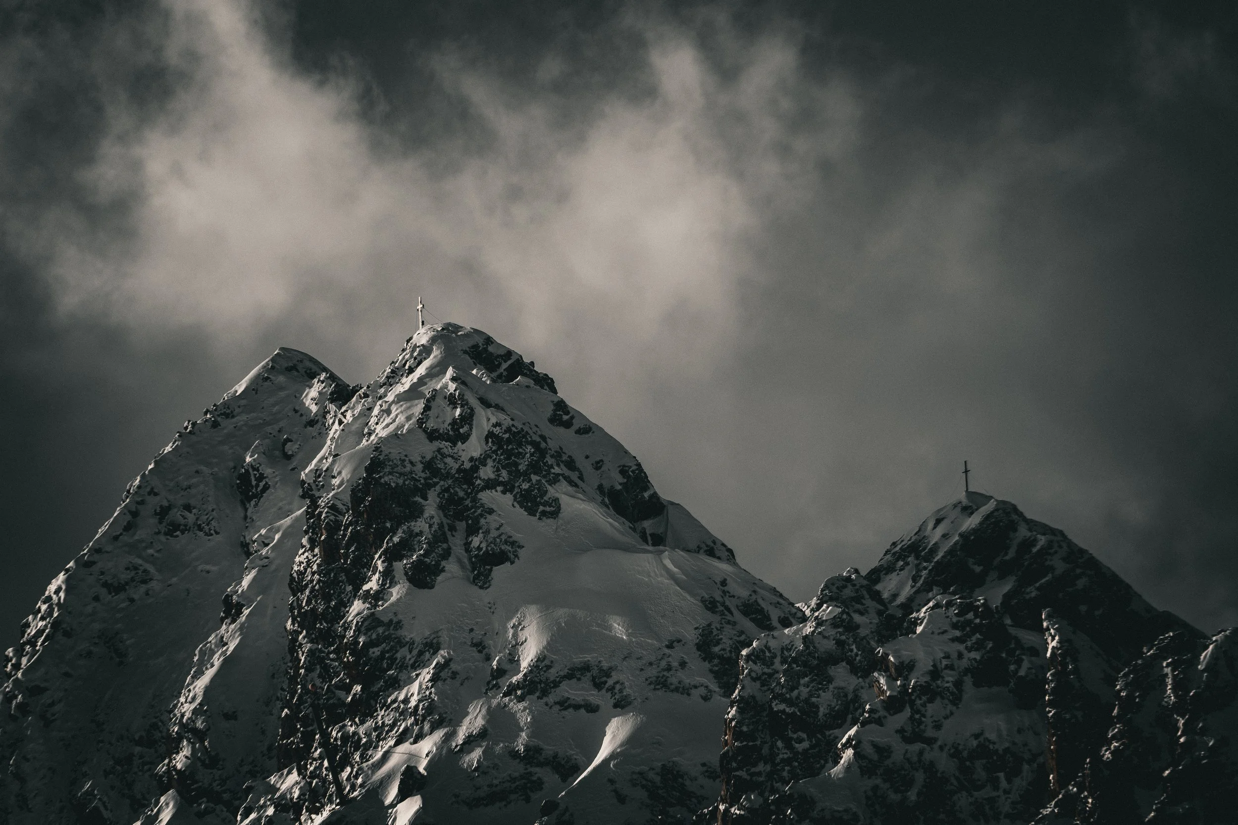 Mountain peaks above the clouds near Innsbruck