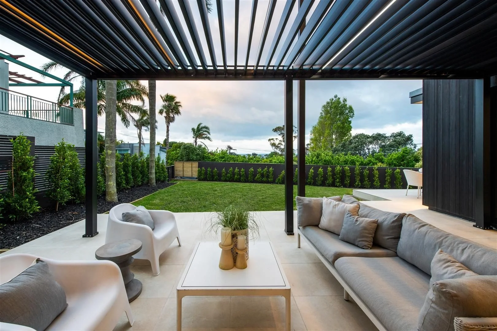 castor-bay-reclad-abodo-timber