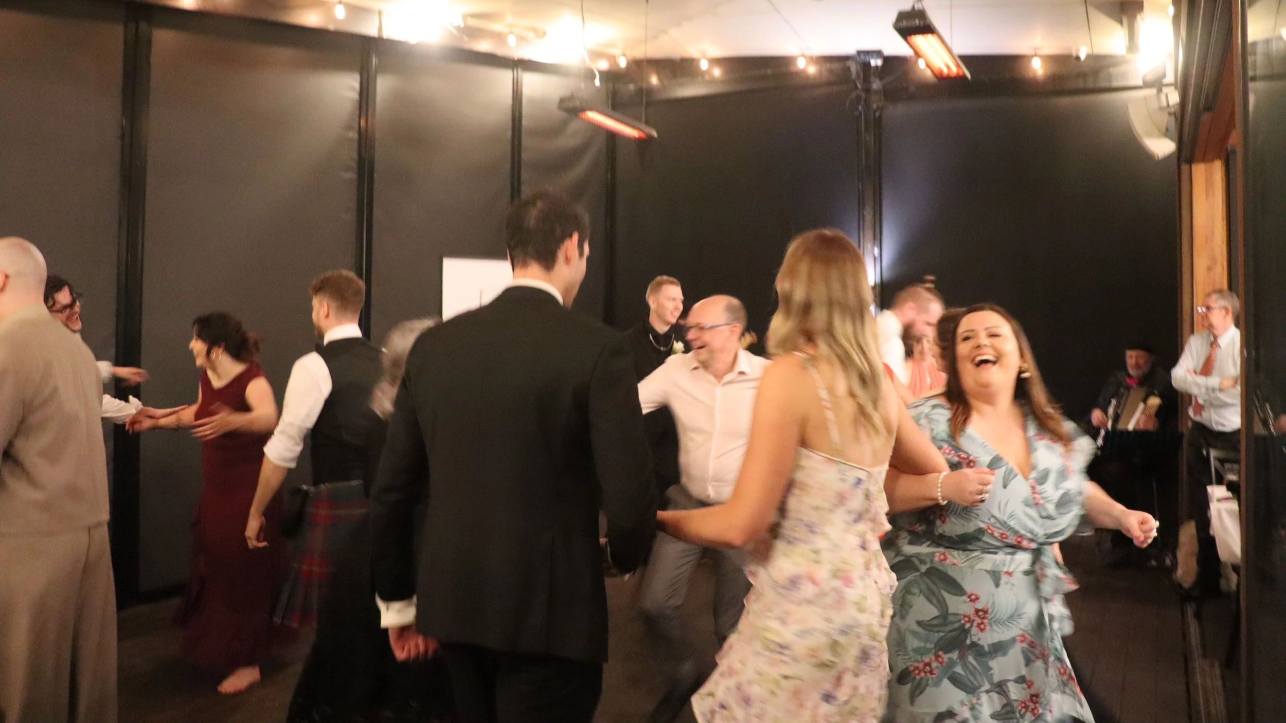 Dancefloor+Smiles+2.png