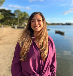 Laura Arzouni, praticienne Chi Nei Tsang et réflexologue à Hossegor