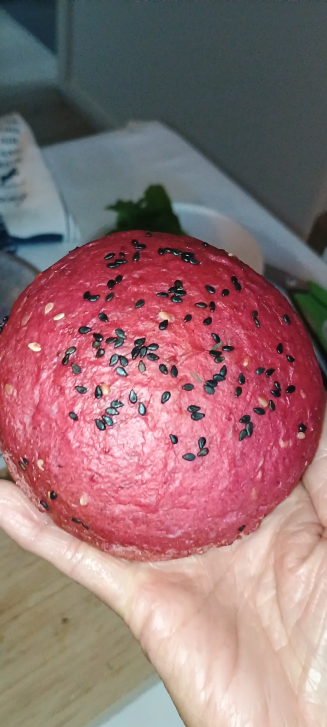 Hayden's House Beetroot Burger Buns.png